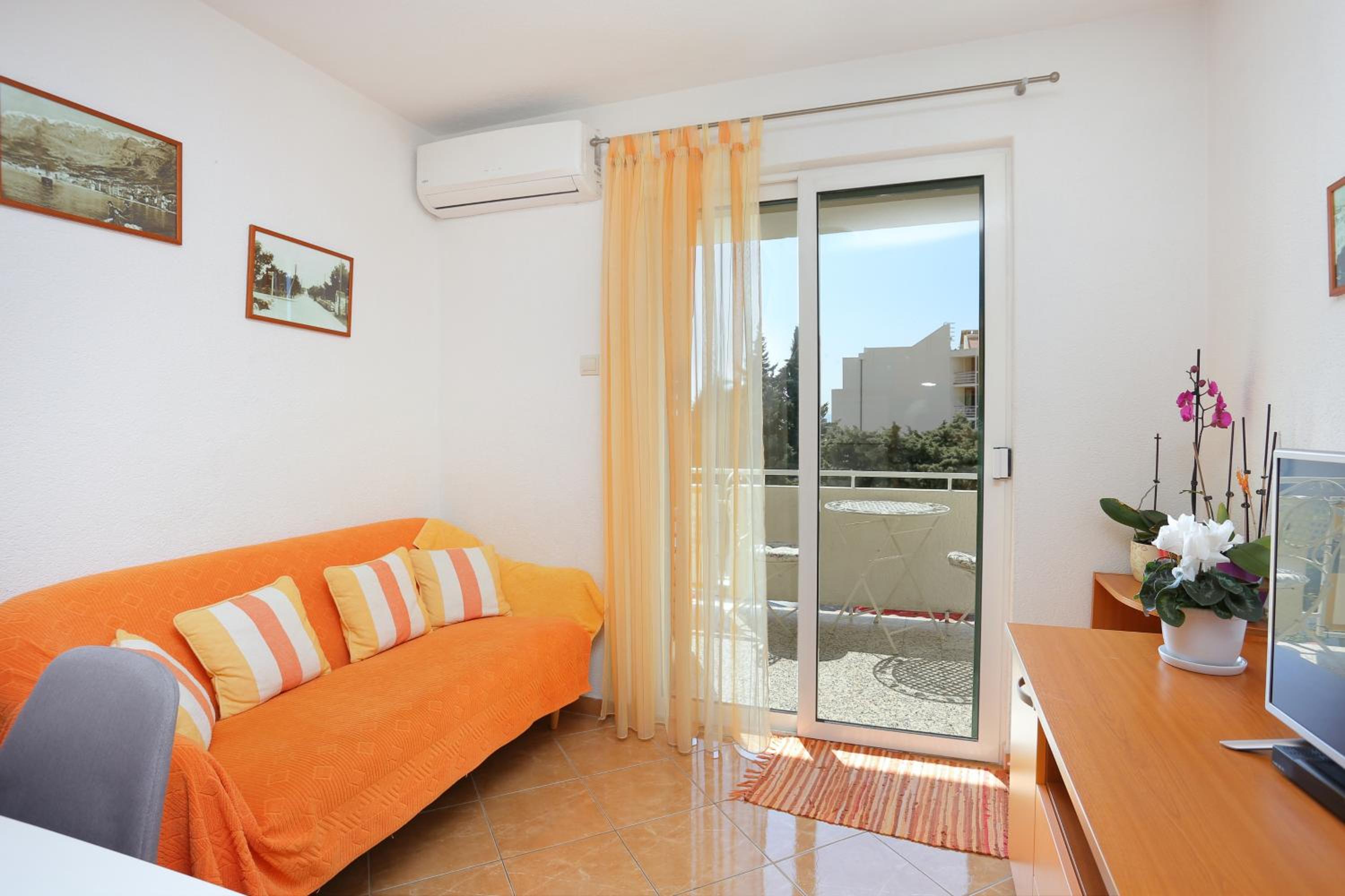 Two-Bedroom Apartment with Balcony