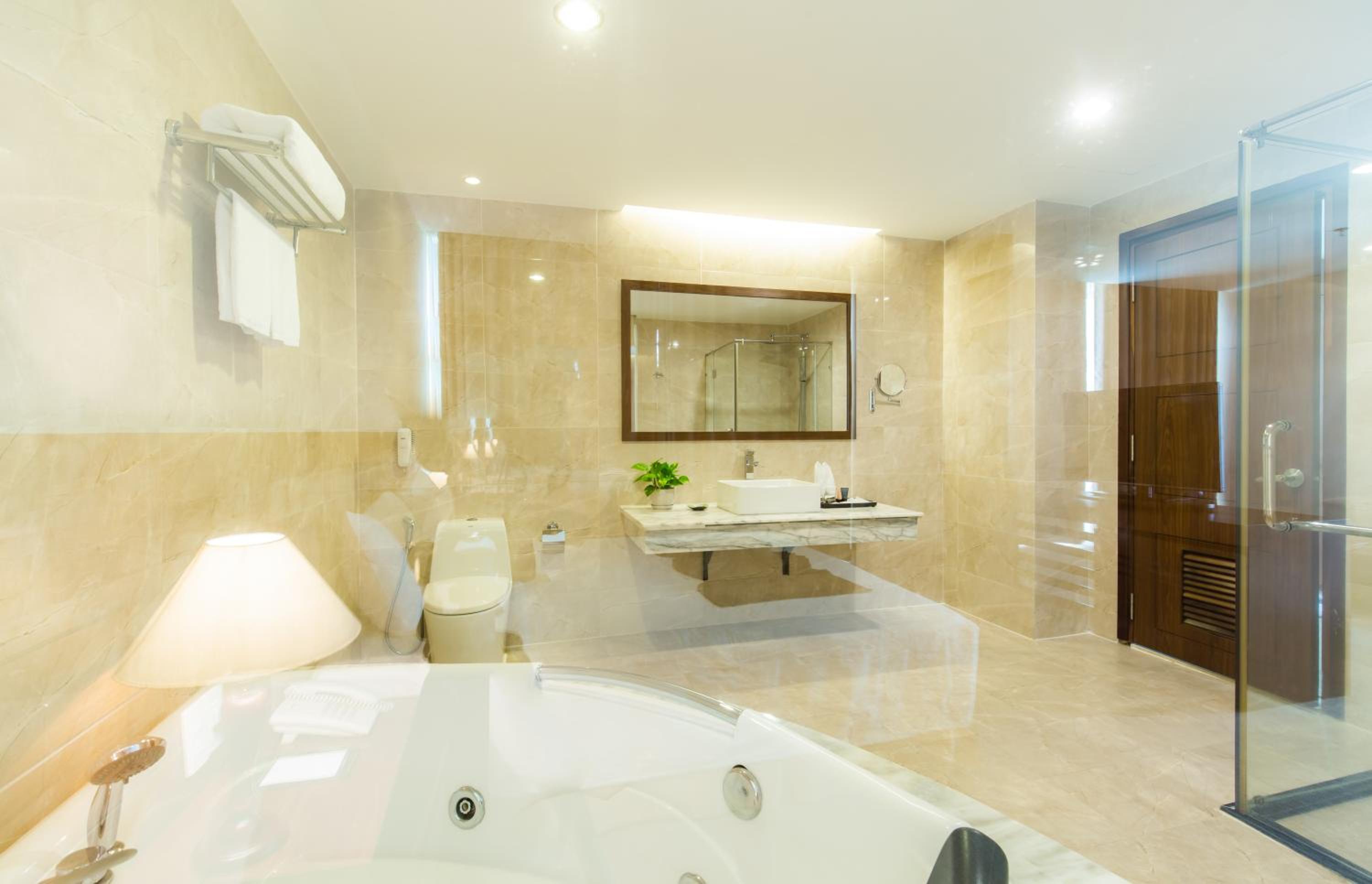 Executive Suite photo 3