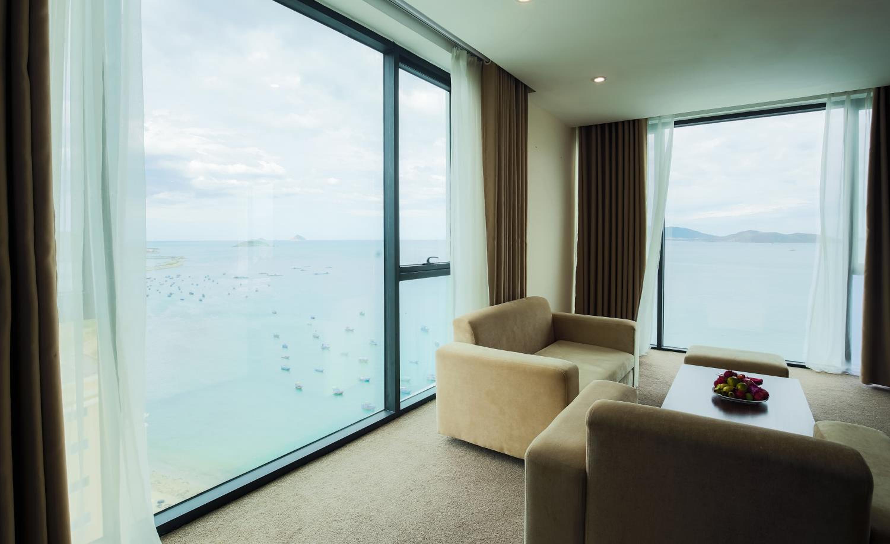 Executive Suite photo 2