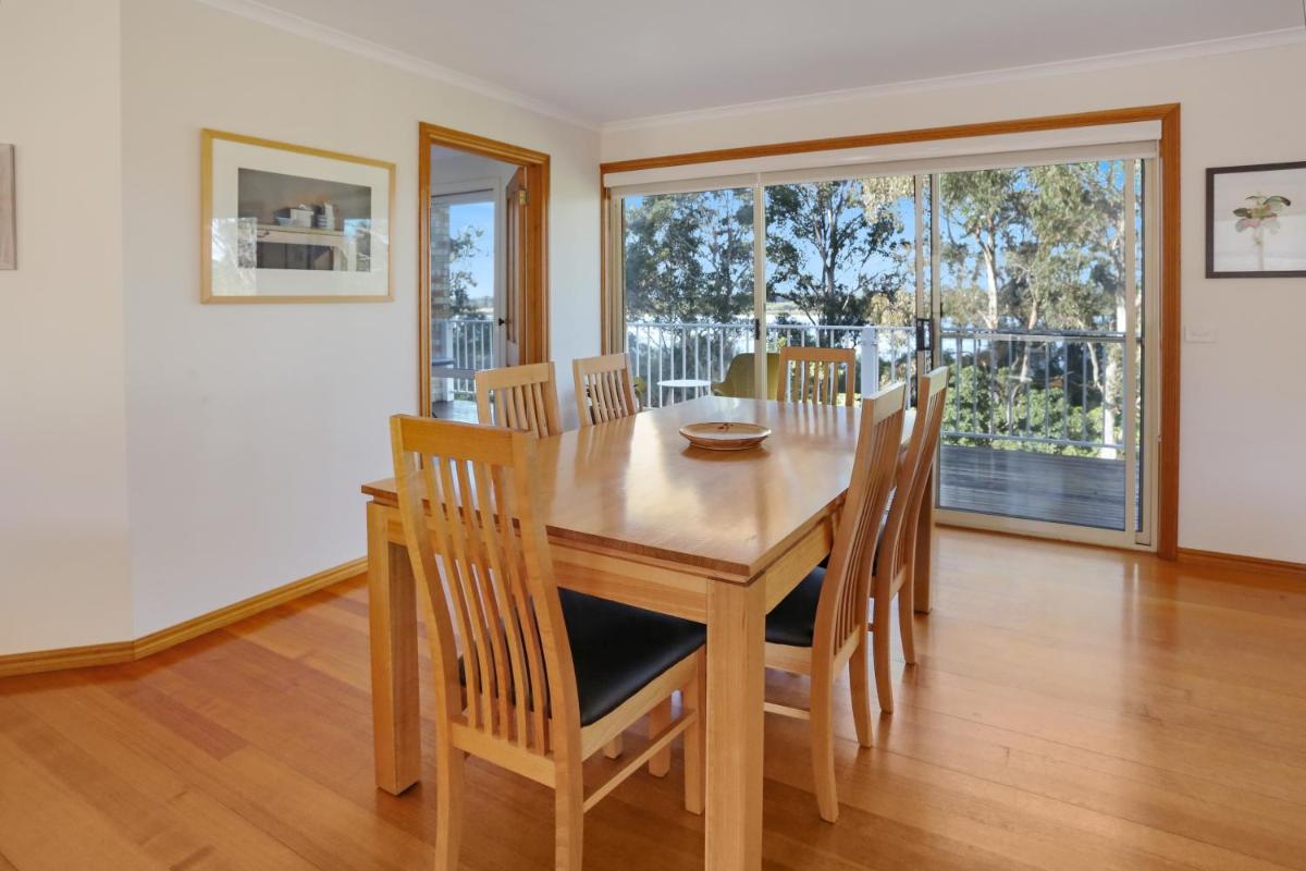 Three-Bedroom Villa photo 1