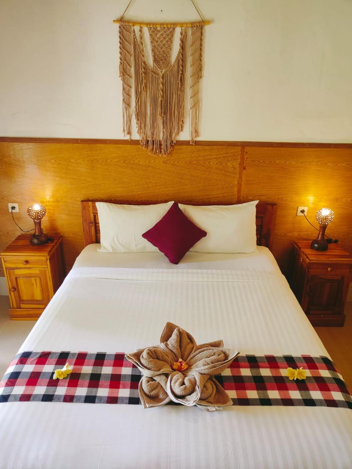 Double Room with Garden View - Photo 1