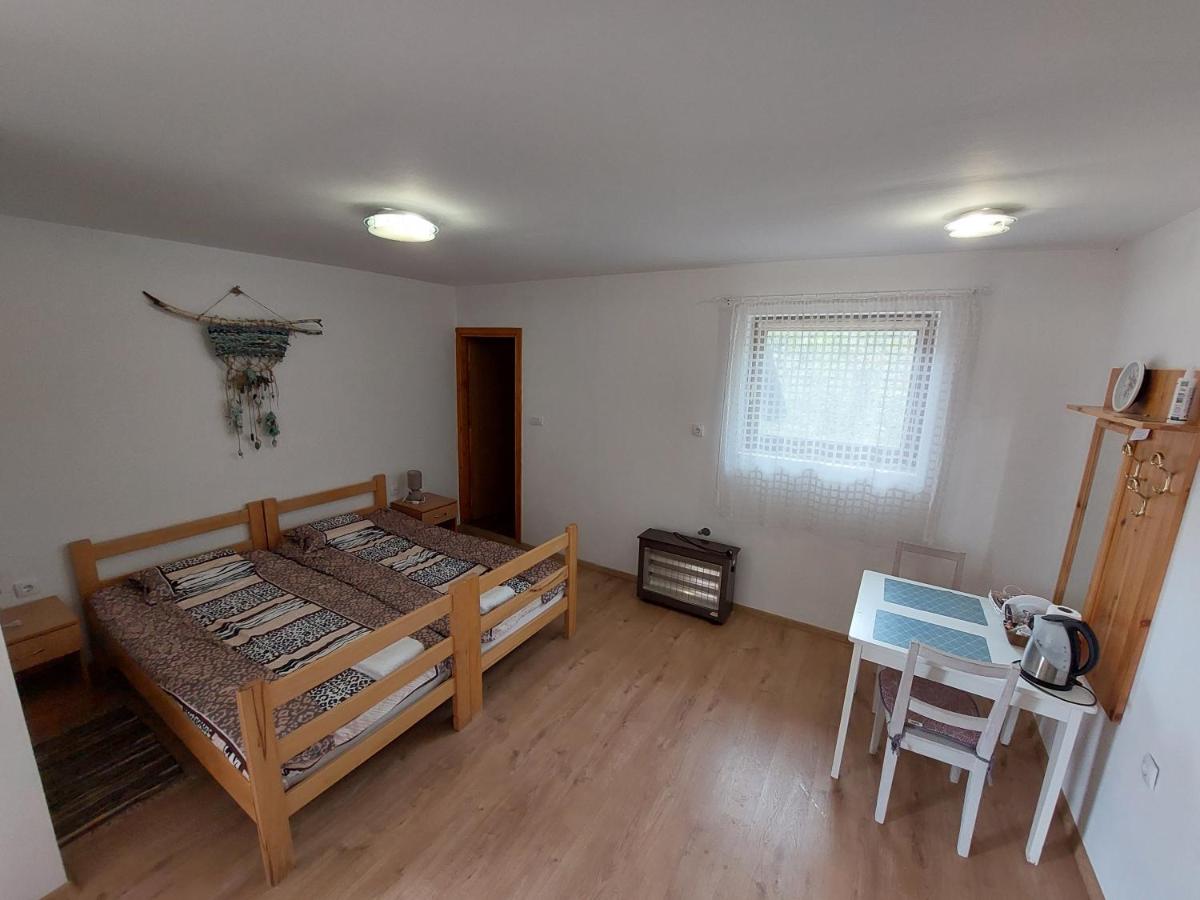 Standard Twin Room photo 1