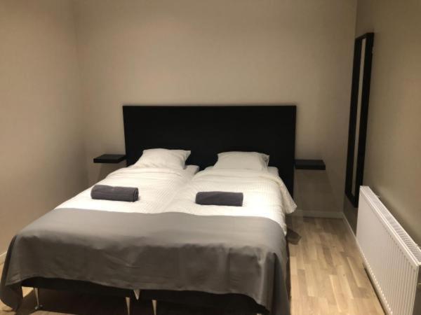 Double Room with Shared Bathroom - without window