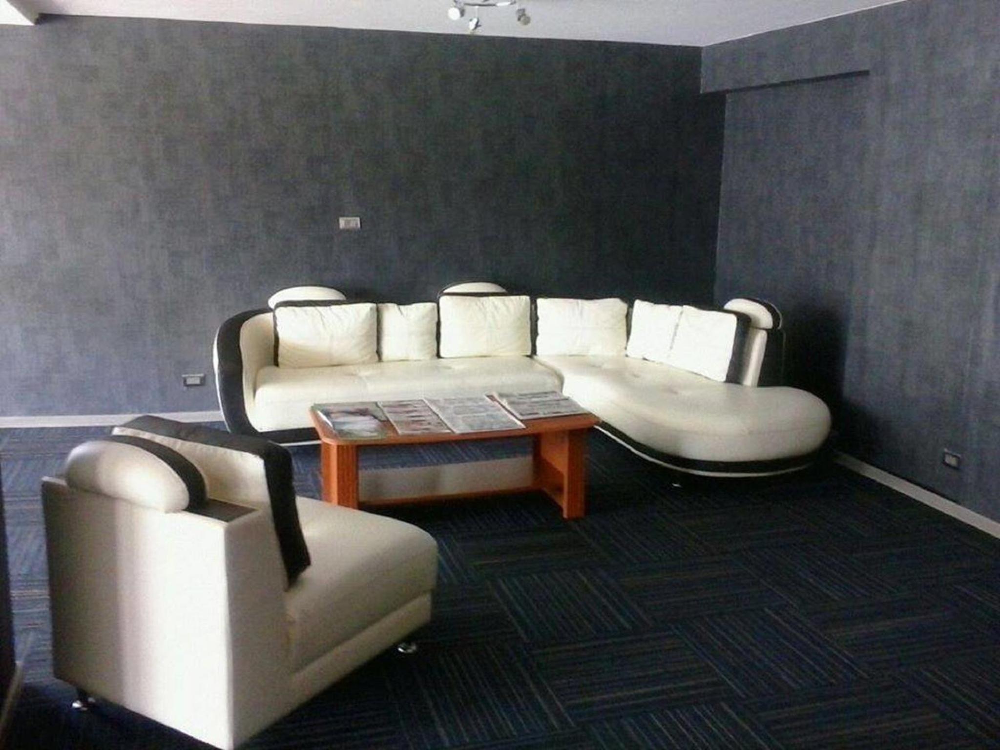 Suite (4 Adults) photo 2