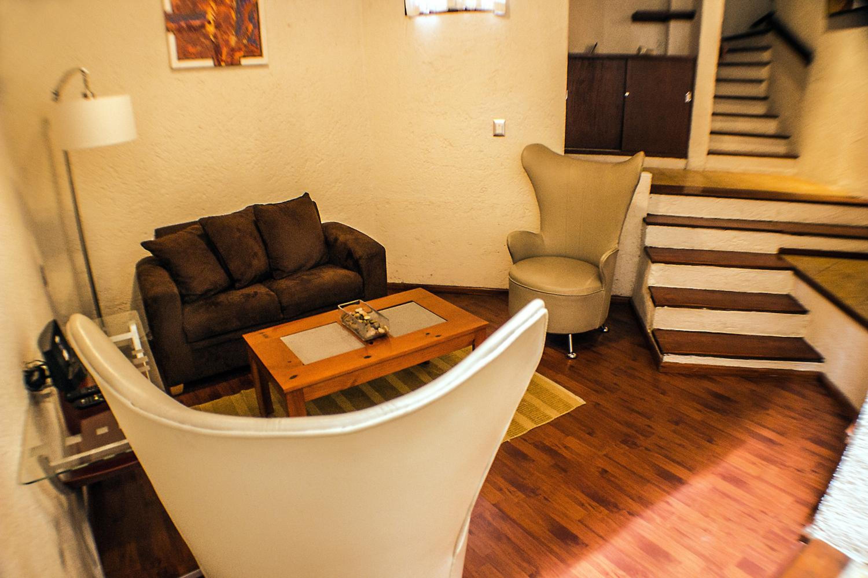 Two-Bedroom Villa - Photo 6