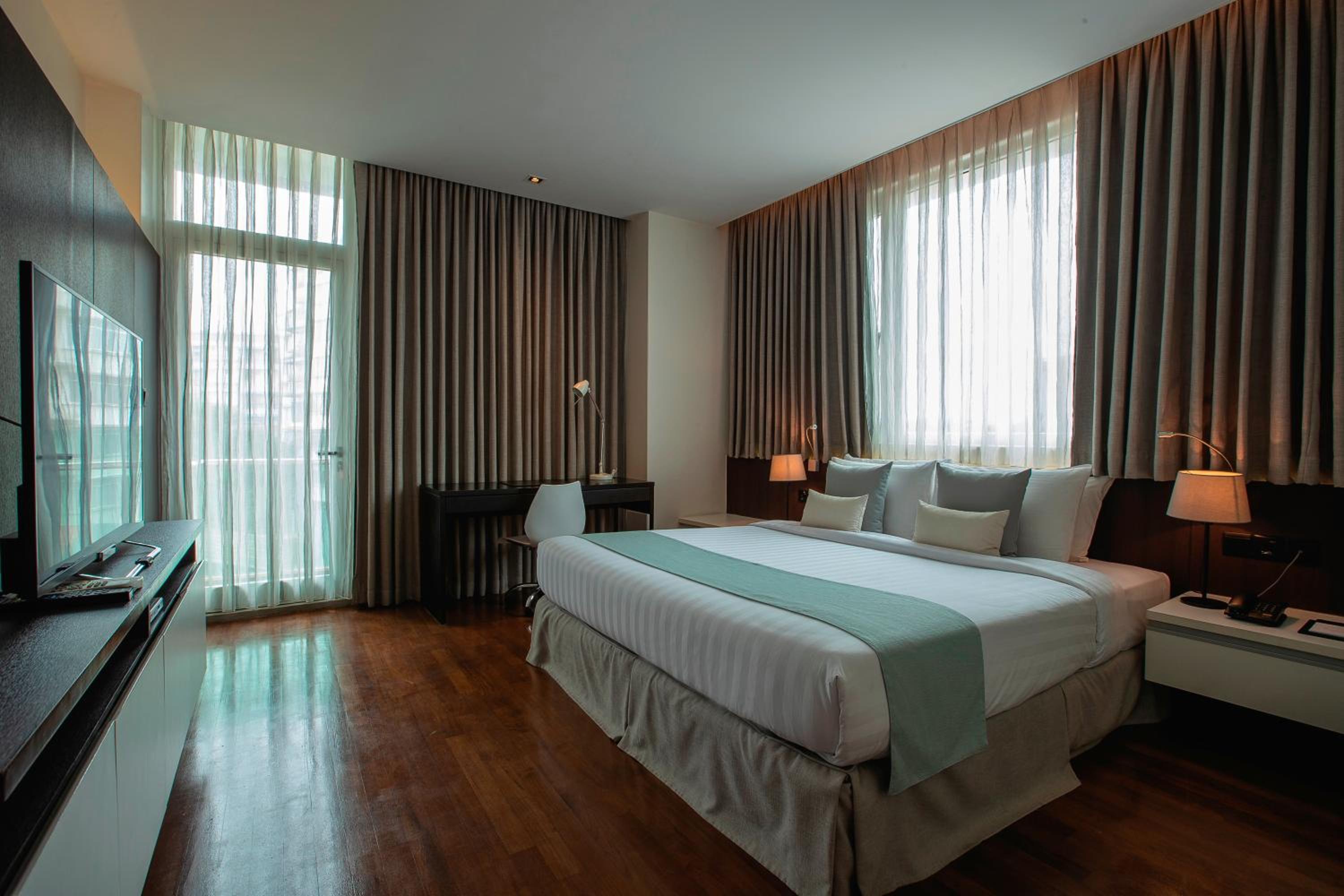 Executive Suite photo 1