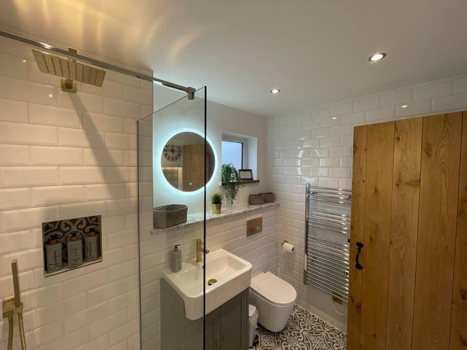 One-Bedroom House photo 3