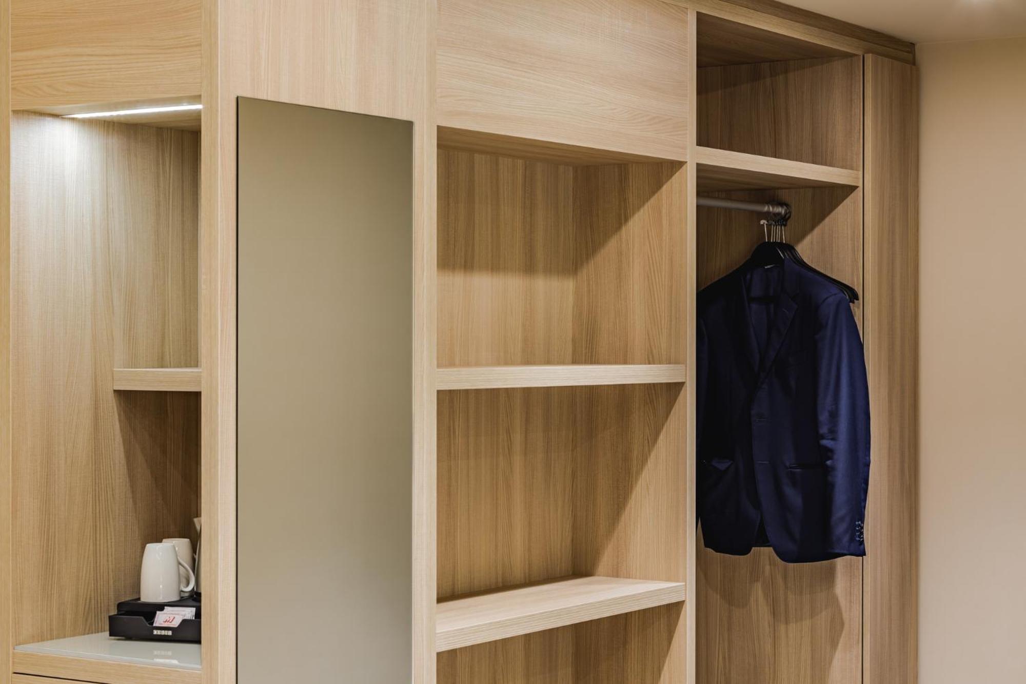 Superior Double or Twin Room - Photo 3