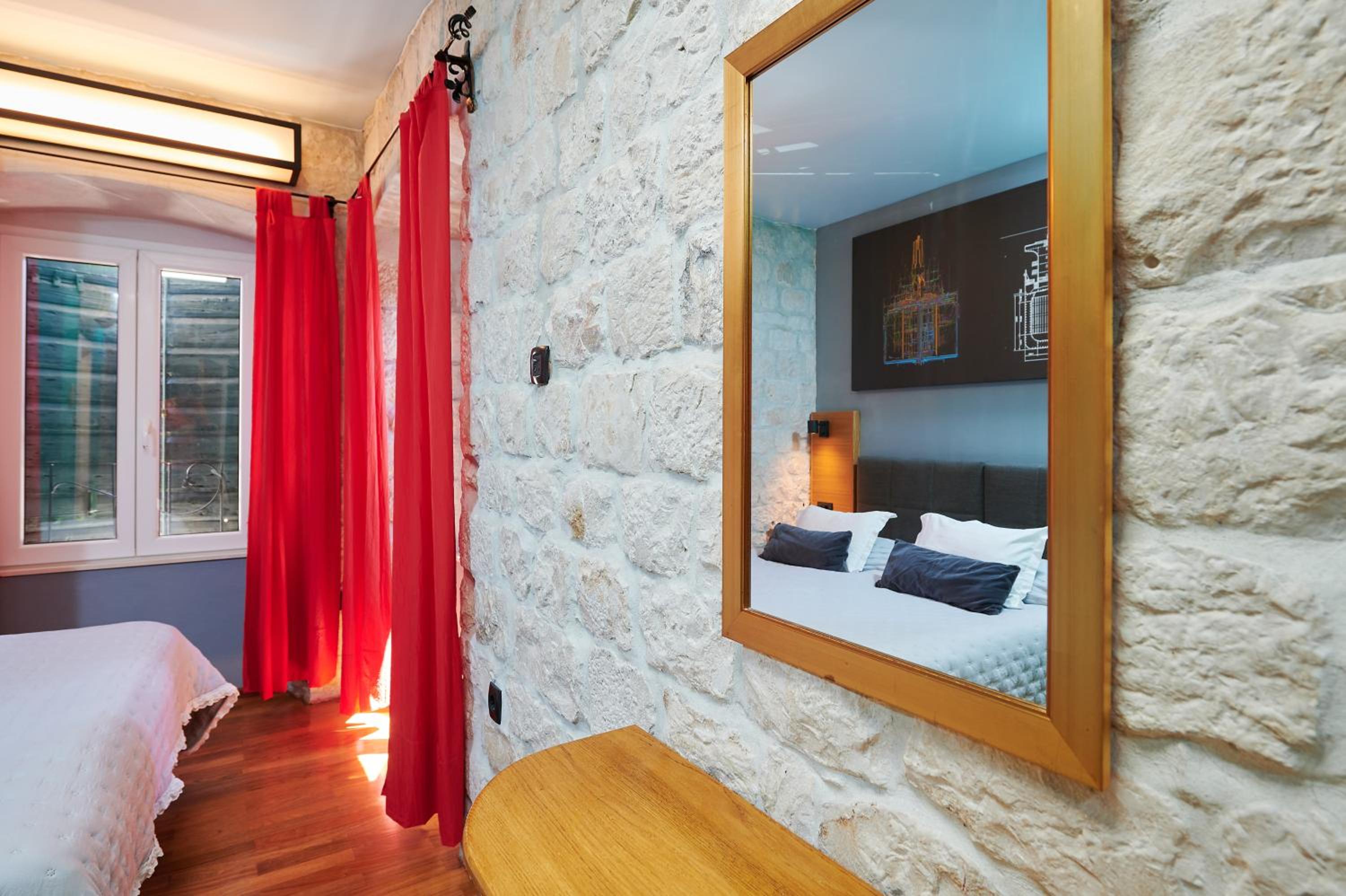 Deluxe Double Room - Photo 6