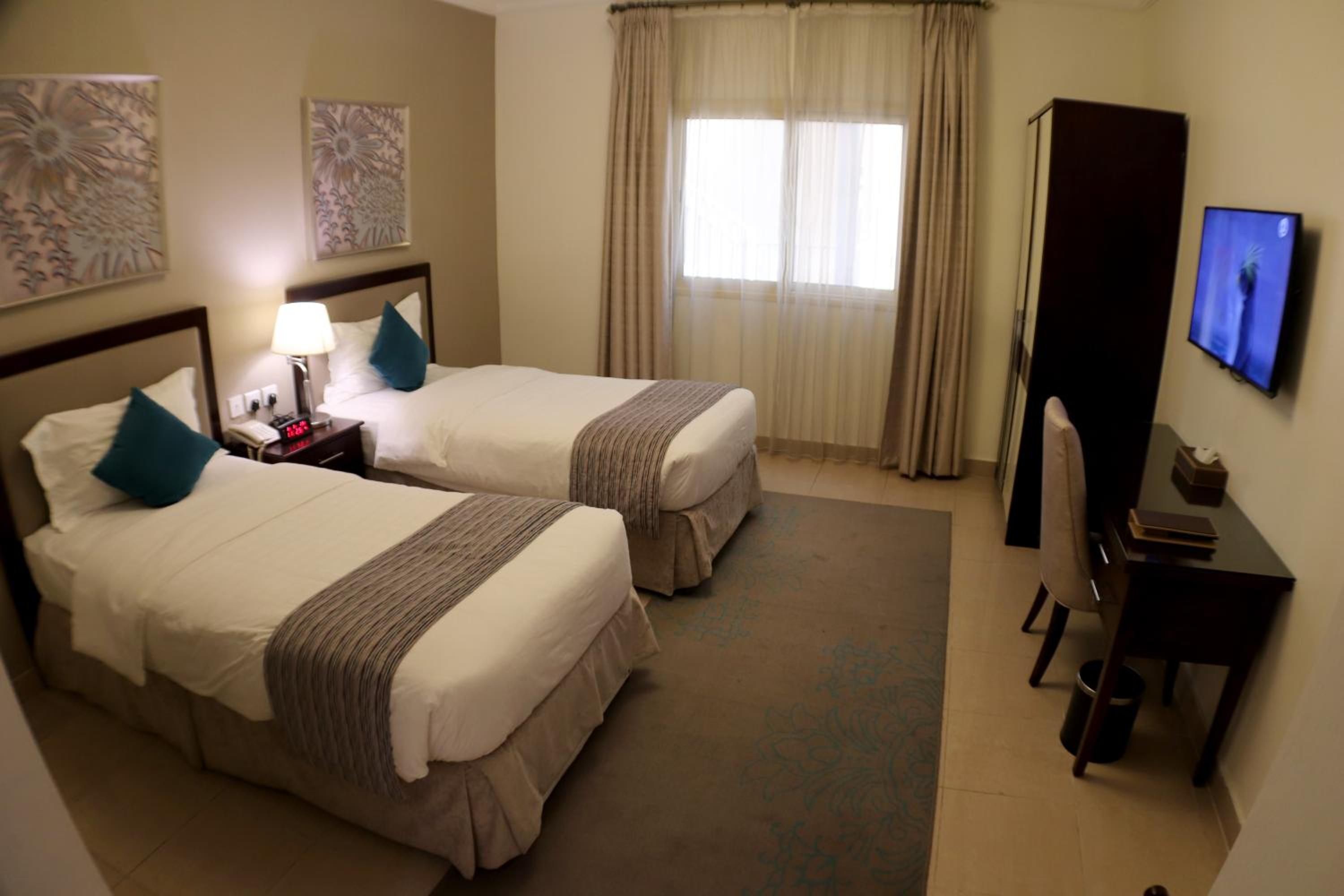 Deluxe Twin Room photo 3