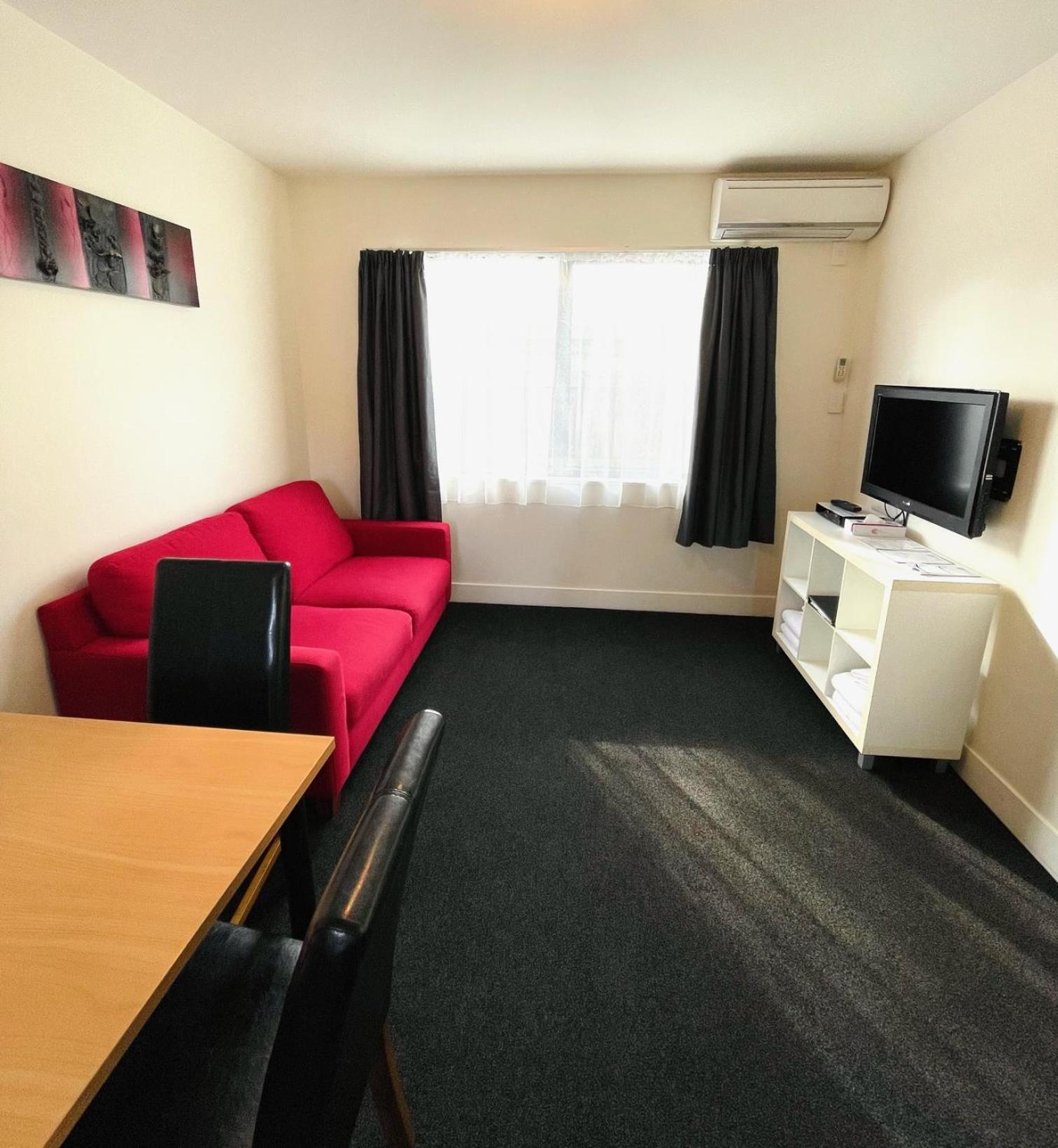 Two-Bedroom Apartment - Photo 11