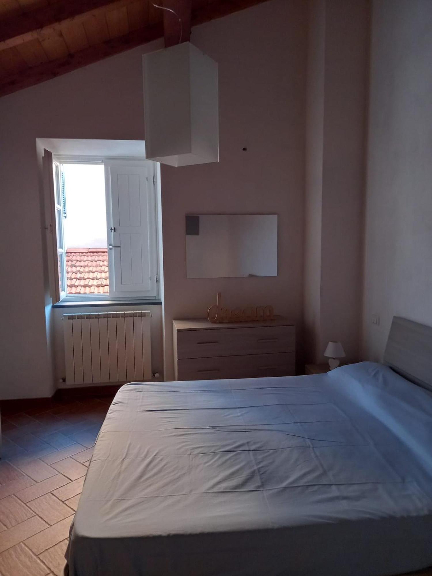 Two-Bedroom House - Photo 20