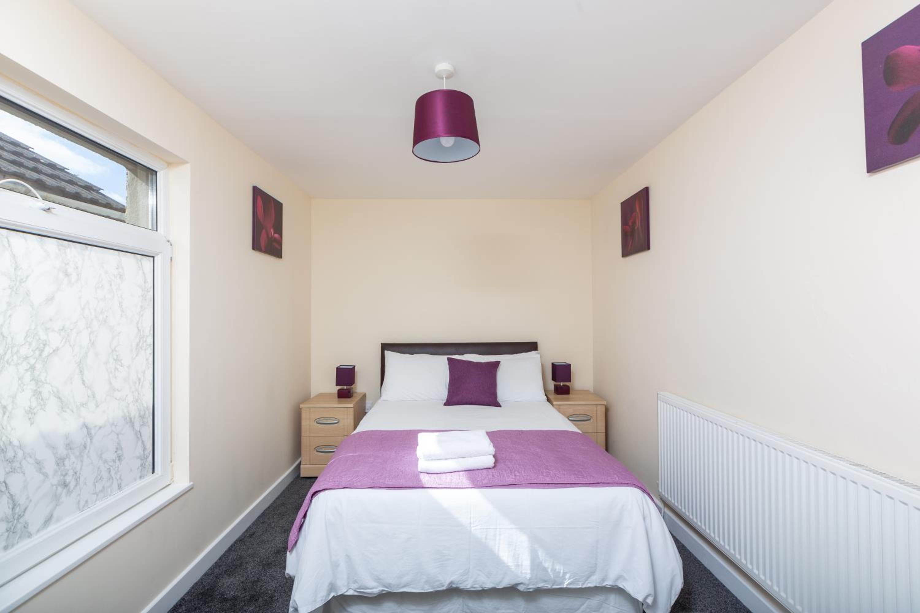 Three-Bedroom House - Photo 1