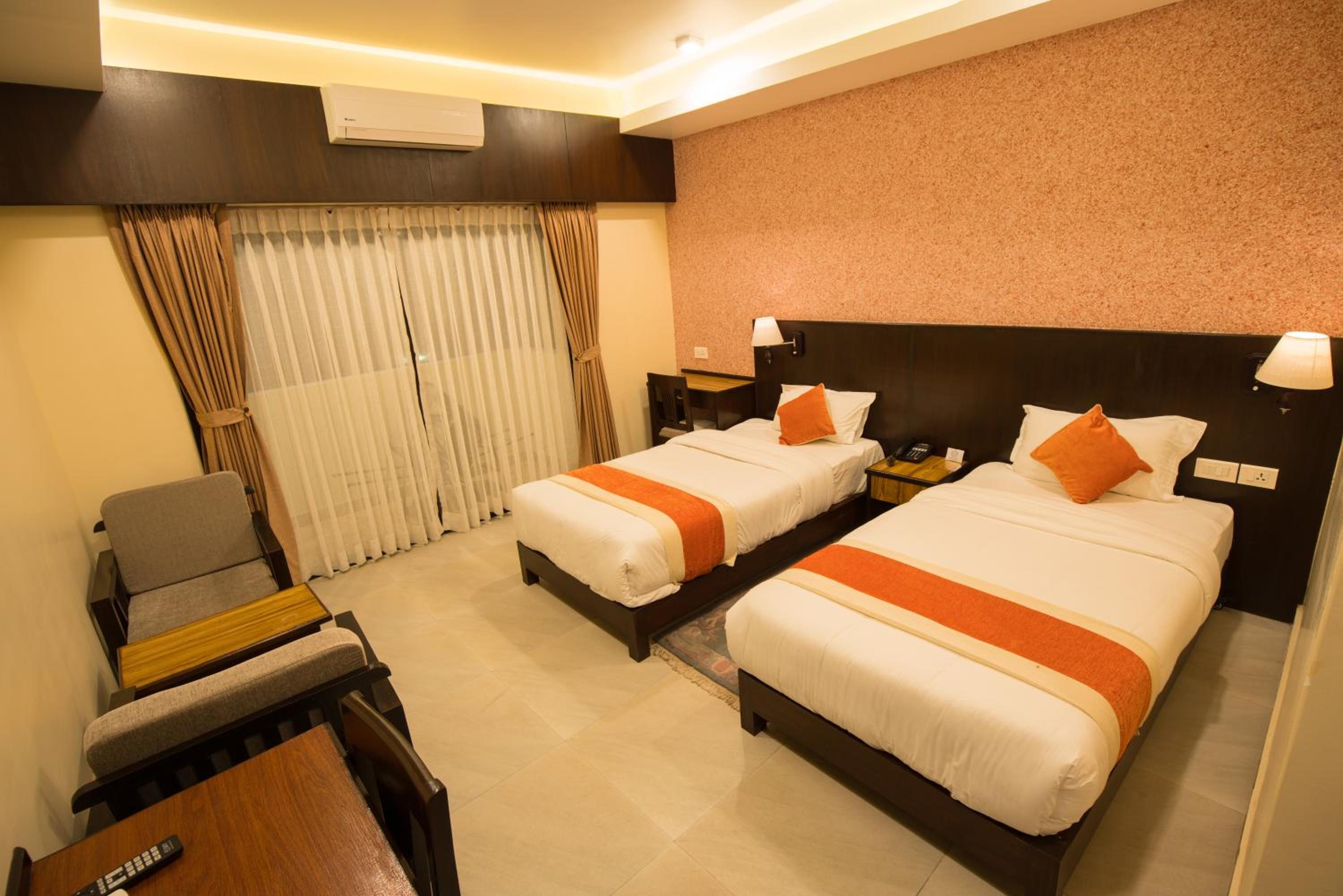 Superior Deluxe Double or Twin Room