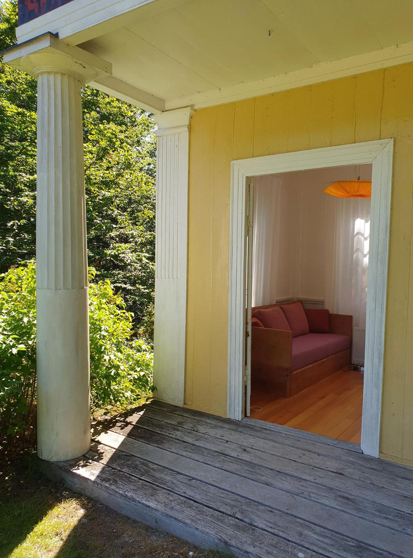 Bungalow with Sea View photo 3