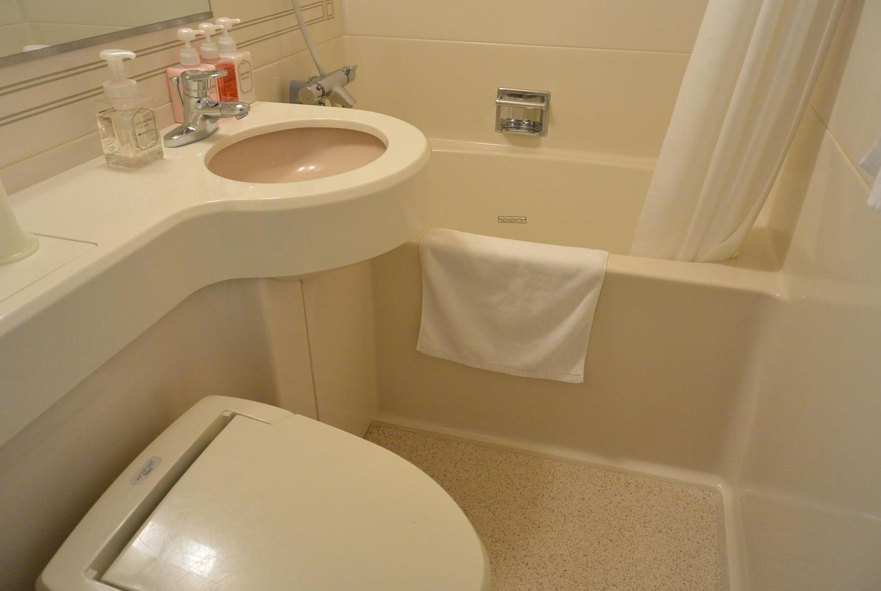 Double Room - Non-Smoking  - Photo 4