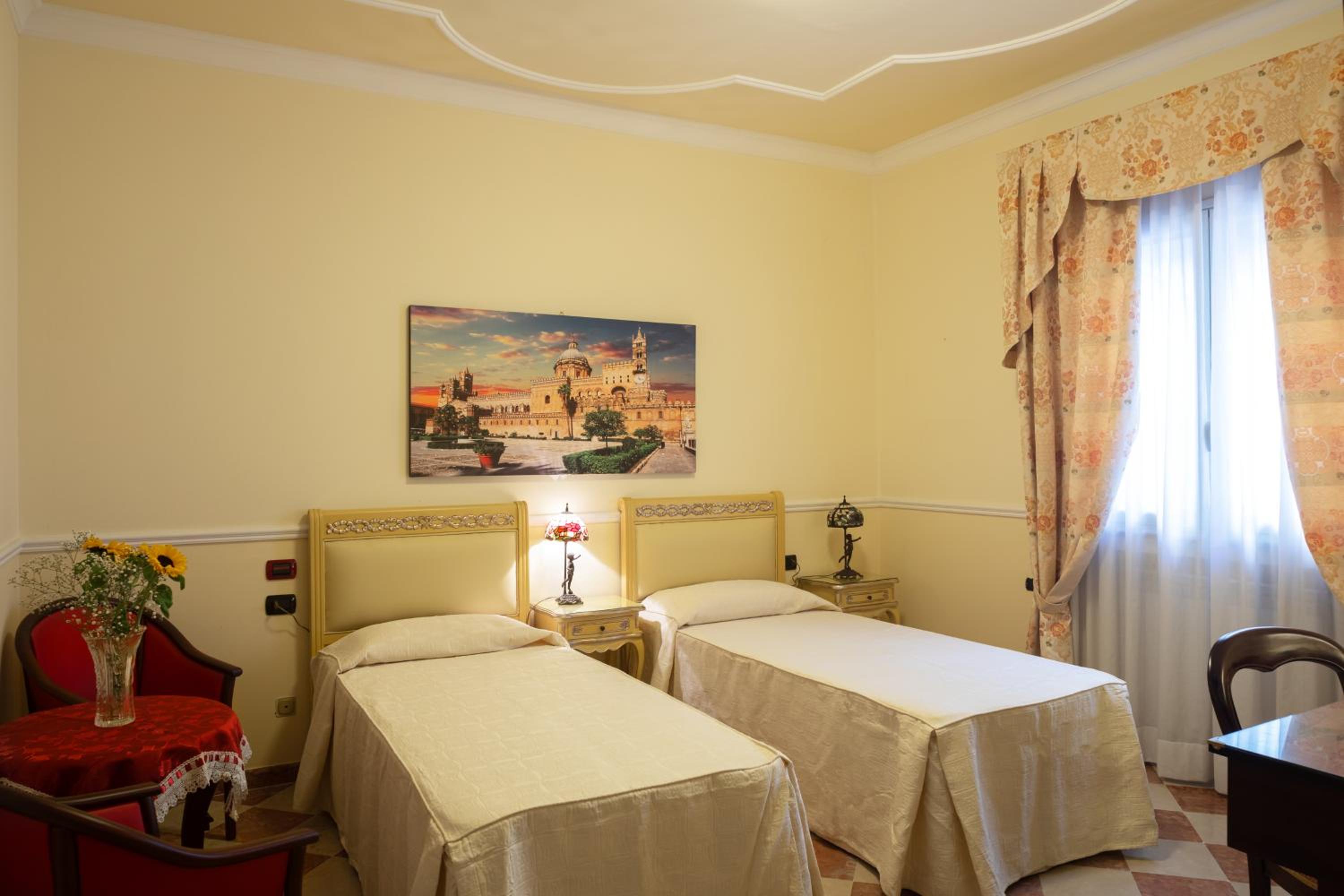 Standard Double or Twin Room with Garden View