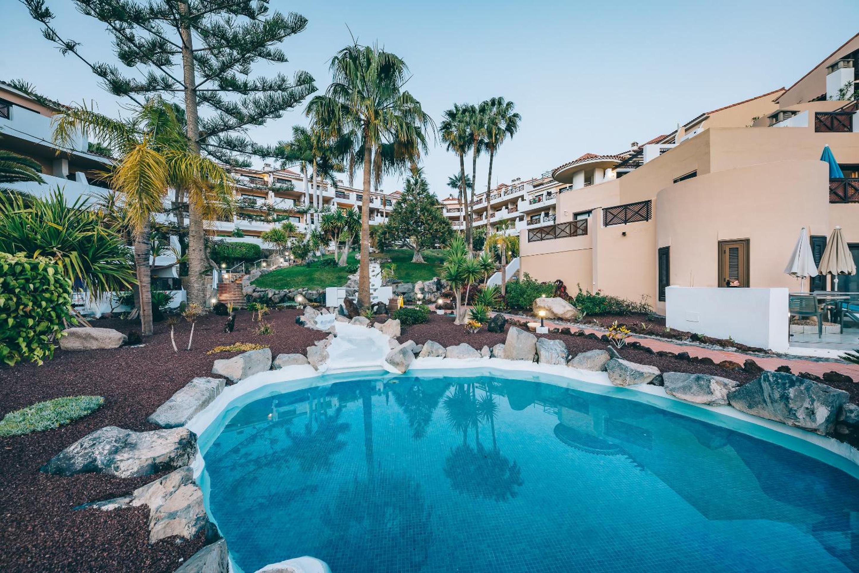 Superior One-Bedroom Apartment with Balcony photo 3