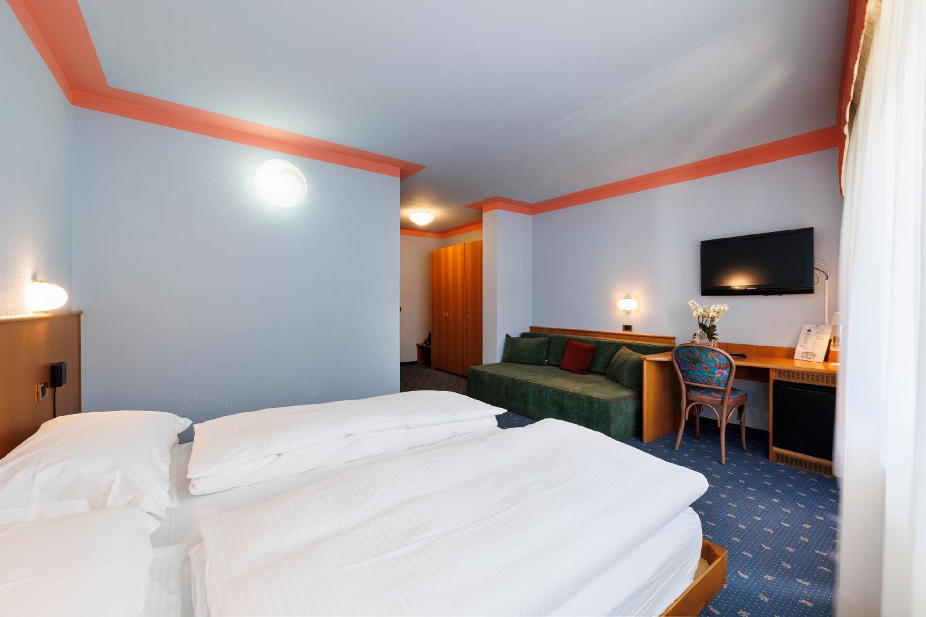 Superior Triple Room