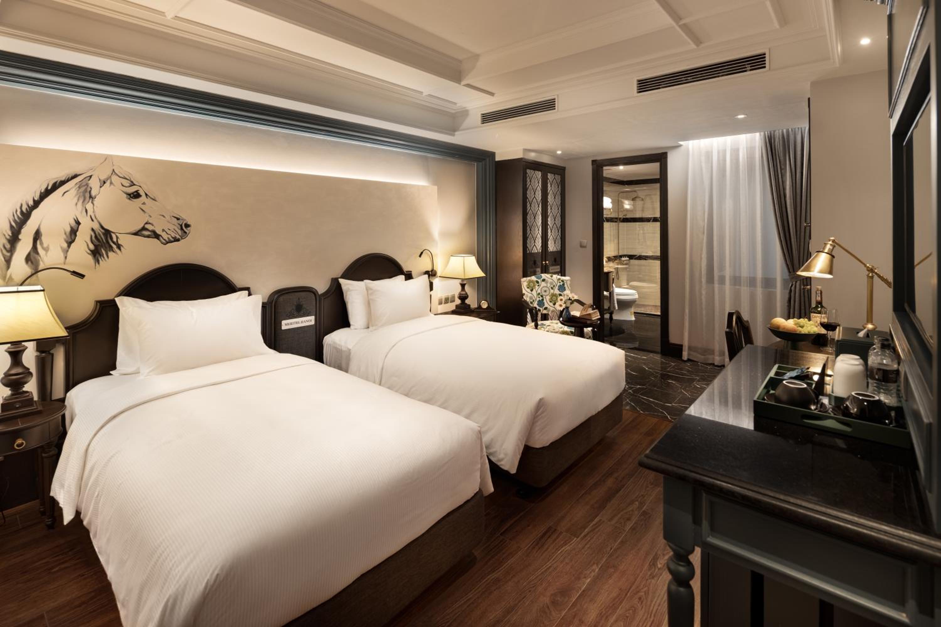 Family Connecting Suite