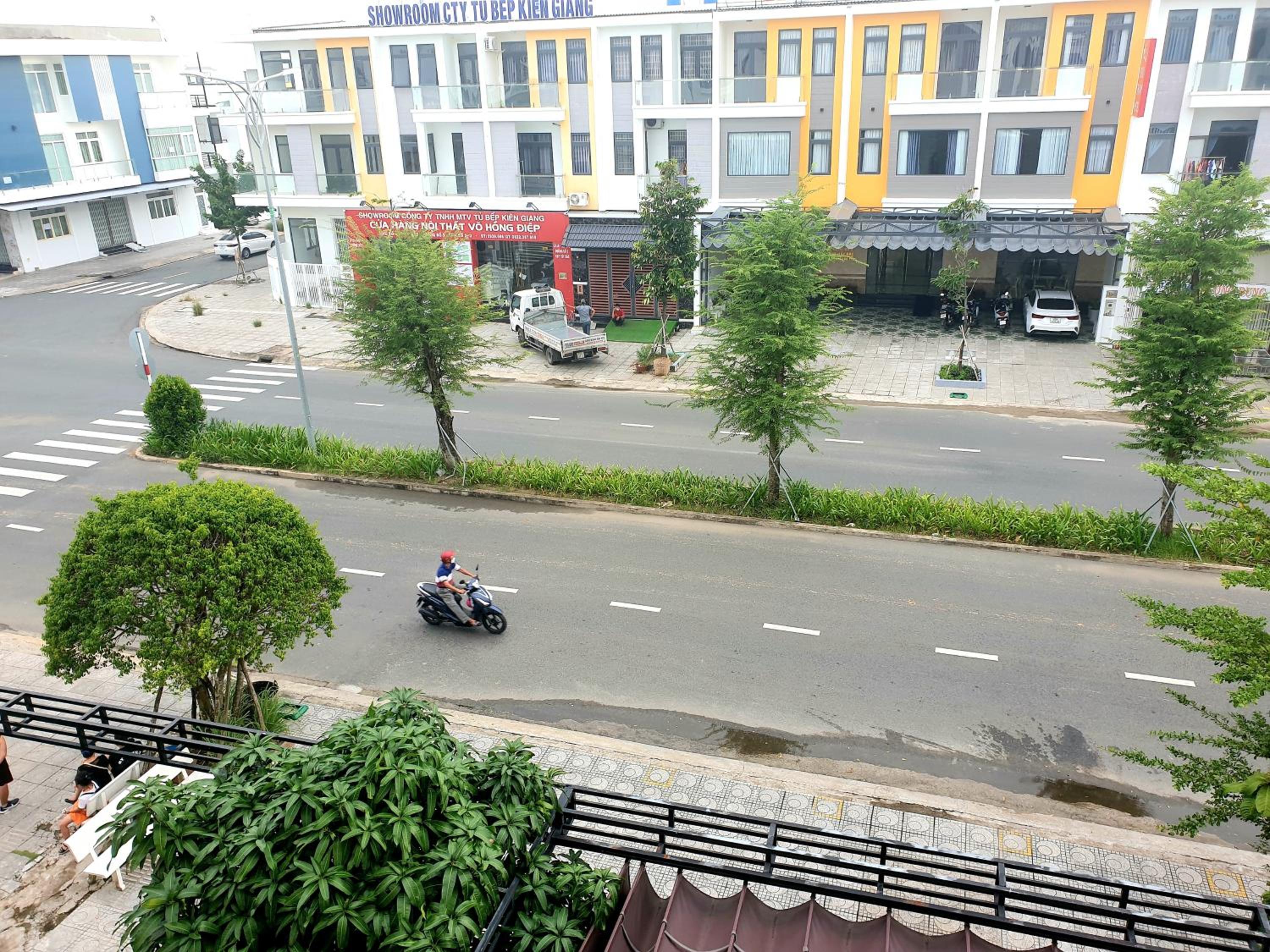 Double Room with Garden View - Photo 8