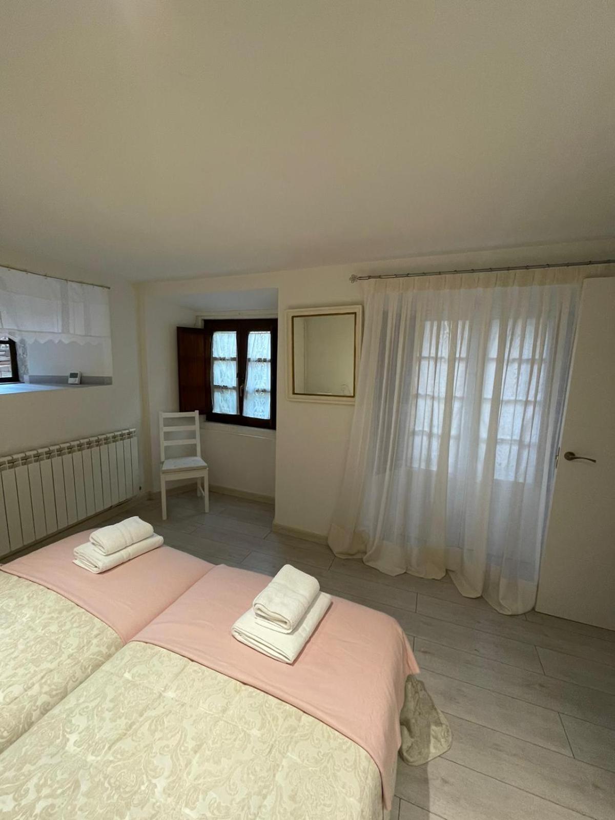 Two-Bedroom House photo 3