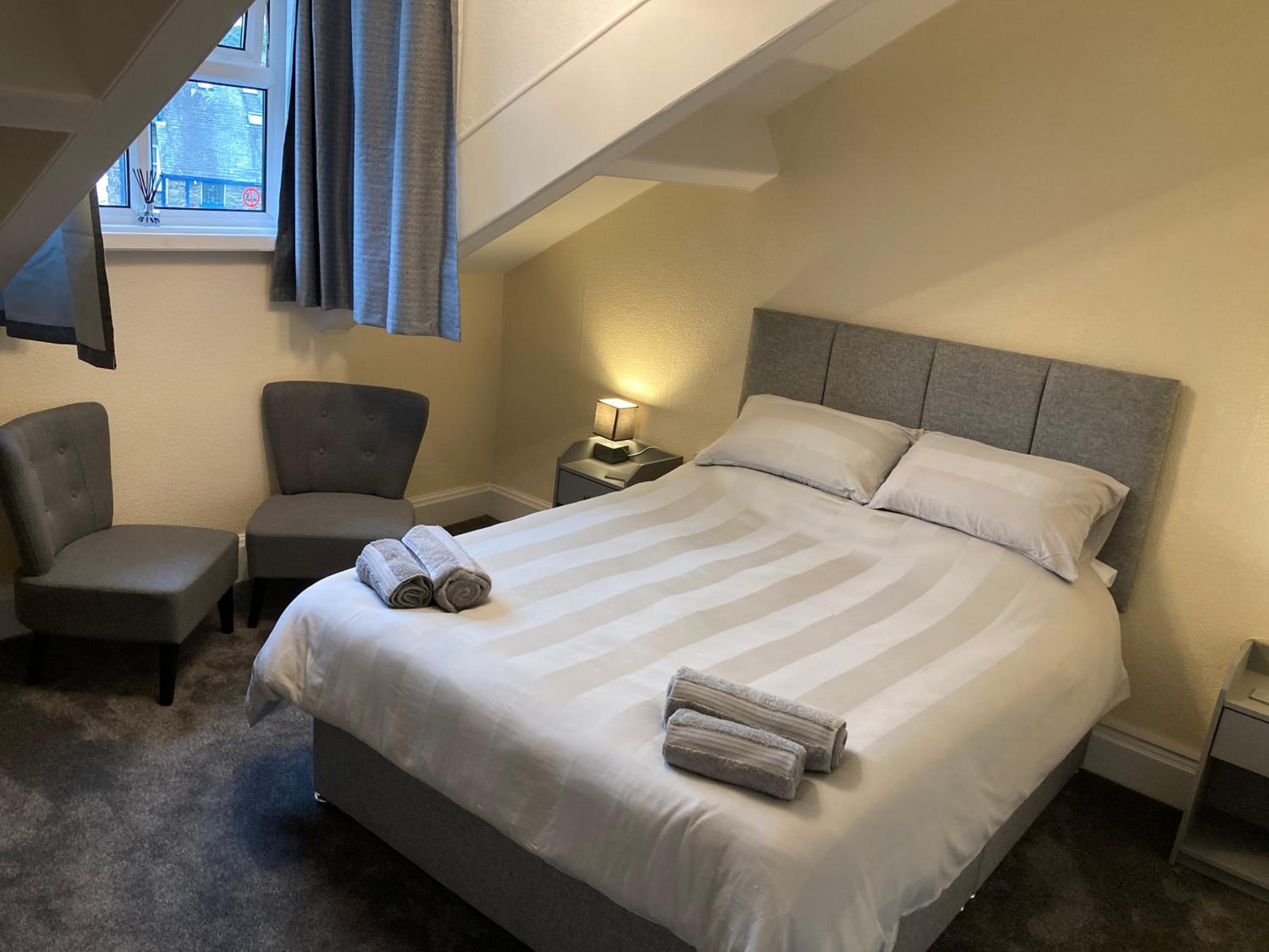 Deluxe King Room