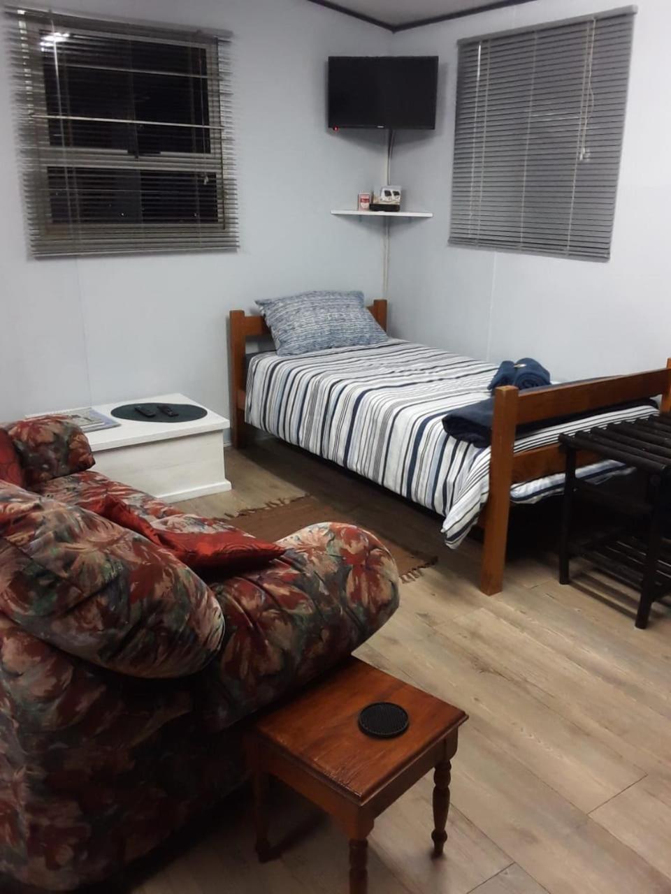 One-Bedroom Apartment - Photo 16