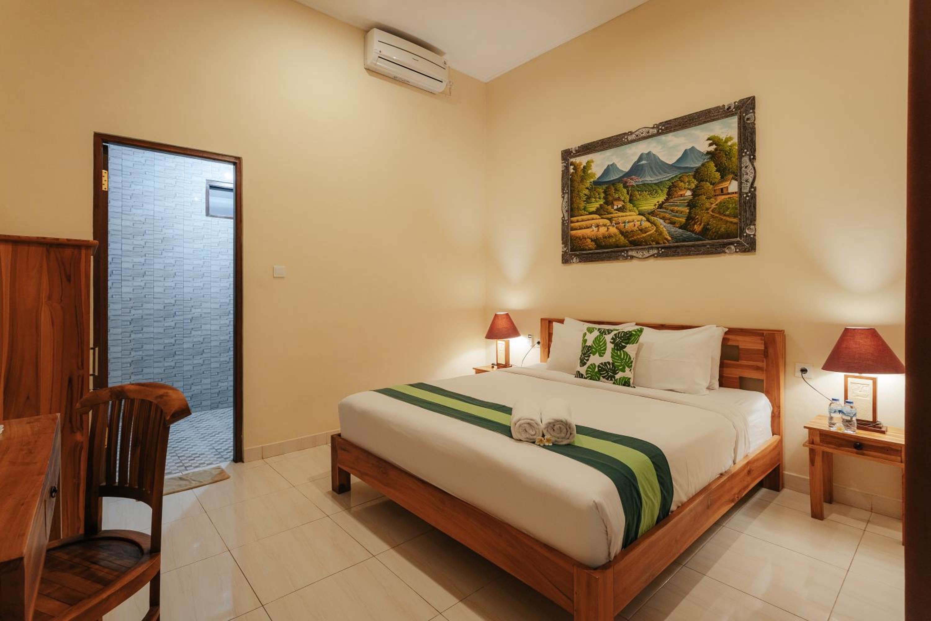 Double Room with Garden View - Photo 3