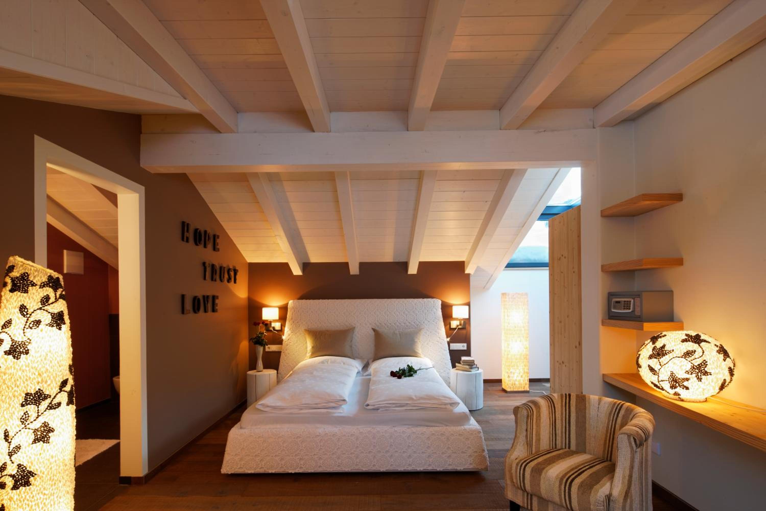 Superior Double Room - Photo 6