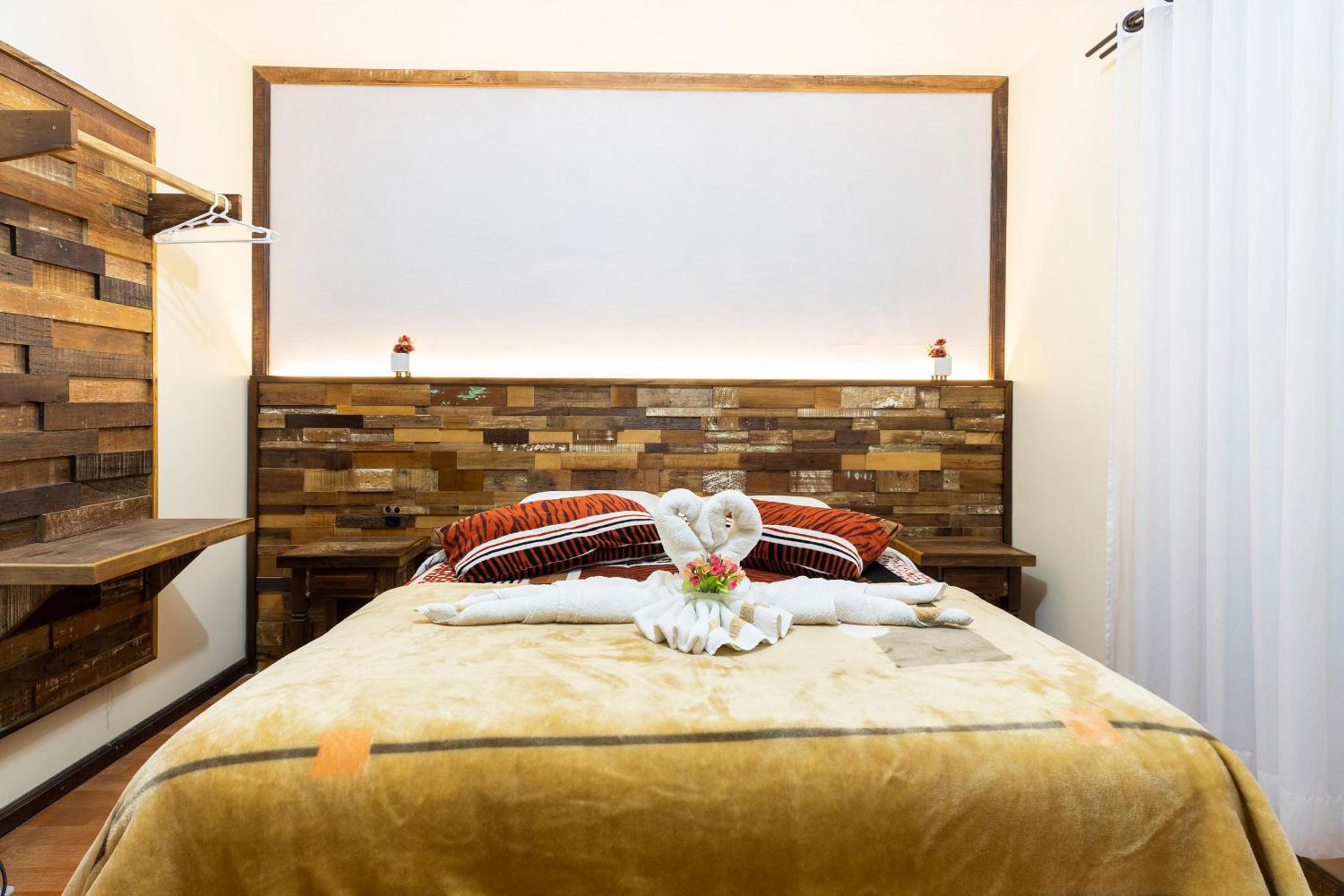 Standard Double Room - Photo 6