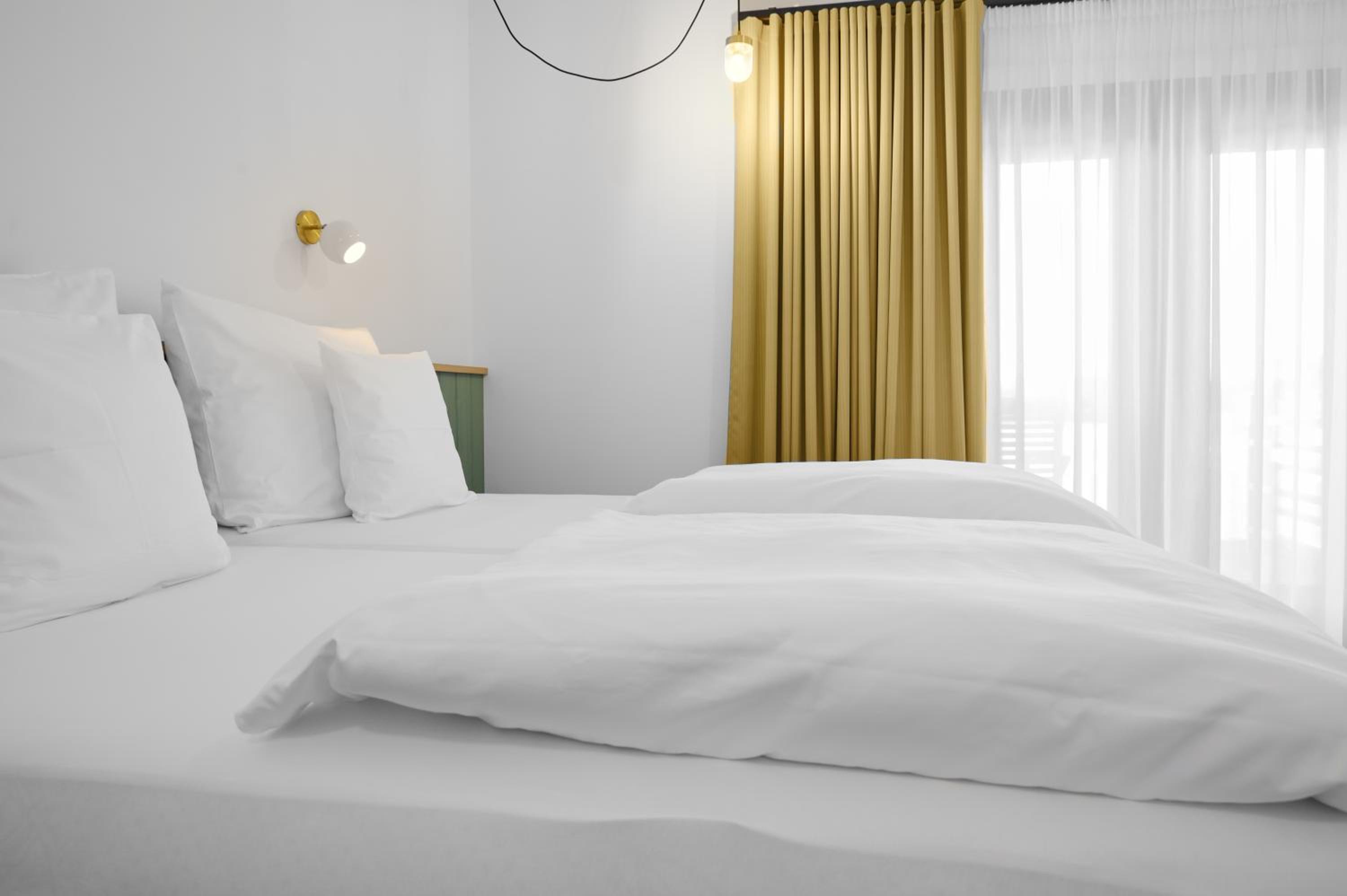 Deluxe Double or Twin Room with Garden View - Photo 7