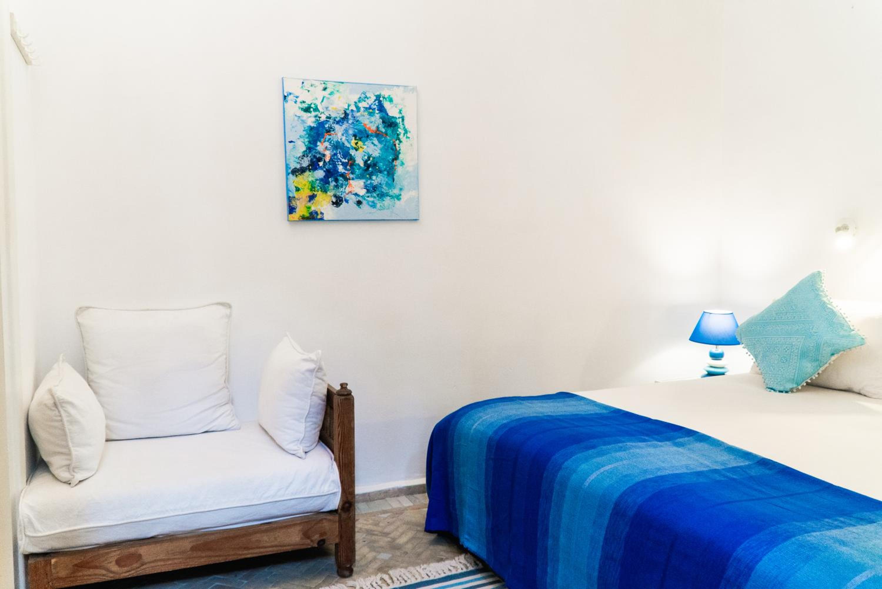 Standard Double or Twin Room - Photo 2