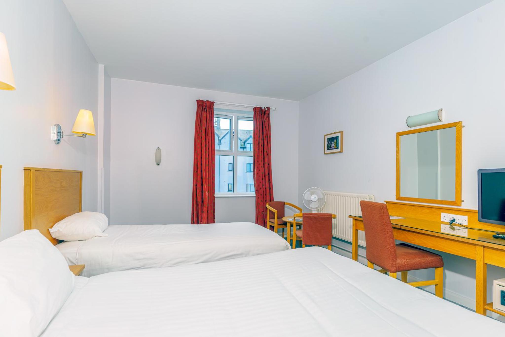 Triple Room - Photo 2