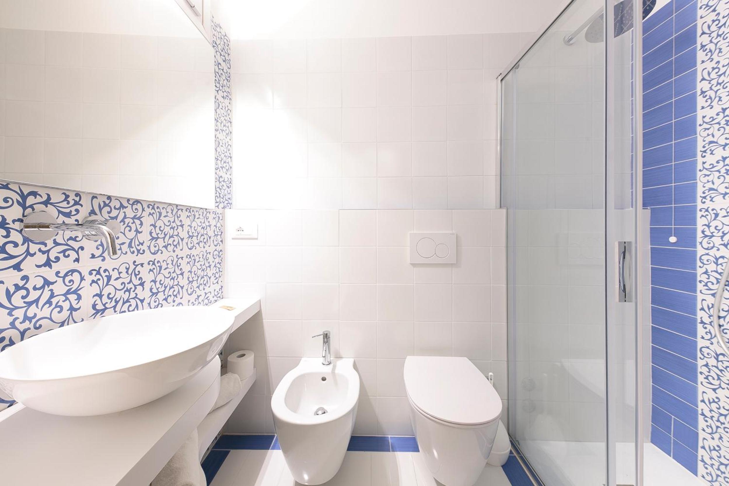 Classic Triple Room - Photo 4