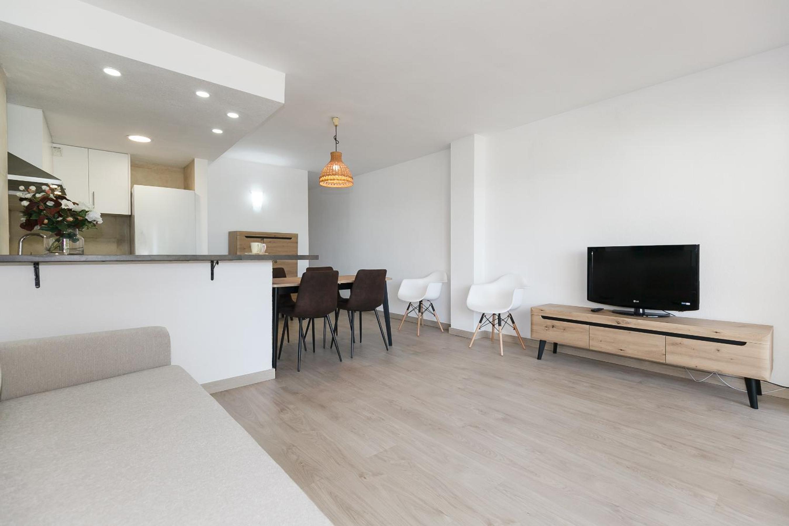 One-Bedroom Apartment Superior