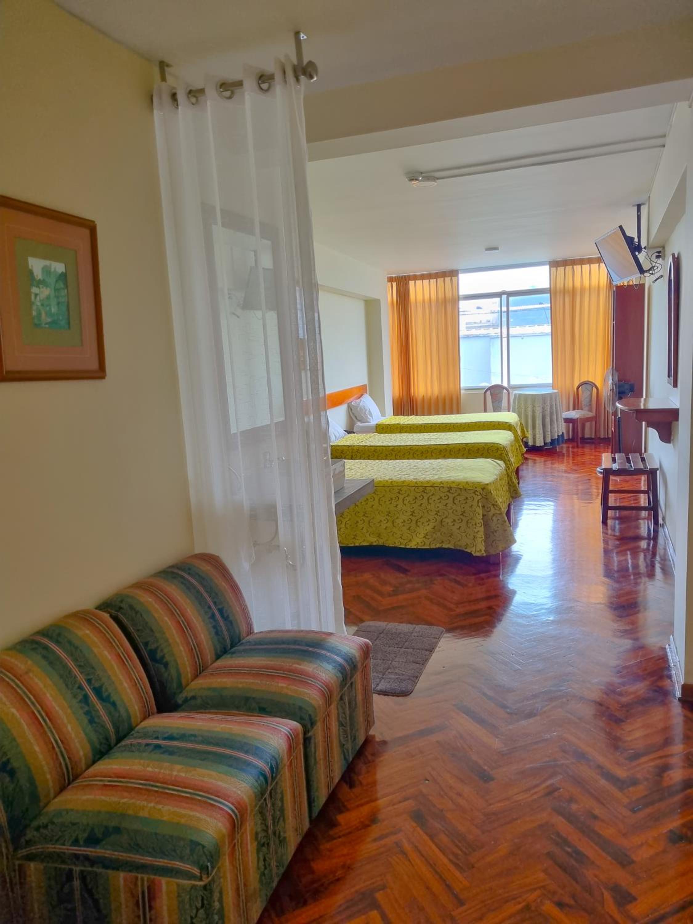 Triple Room photo 3