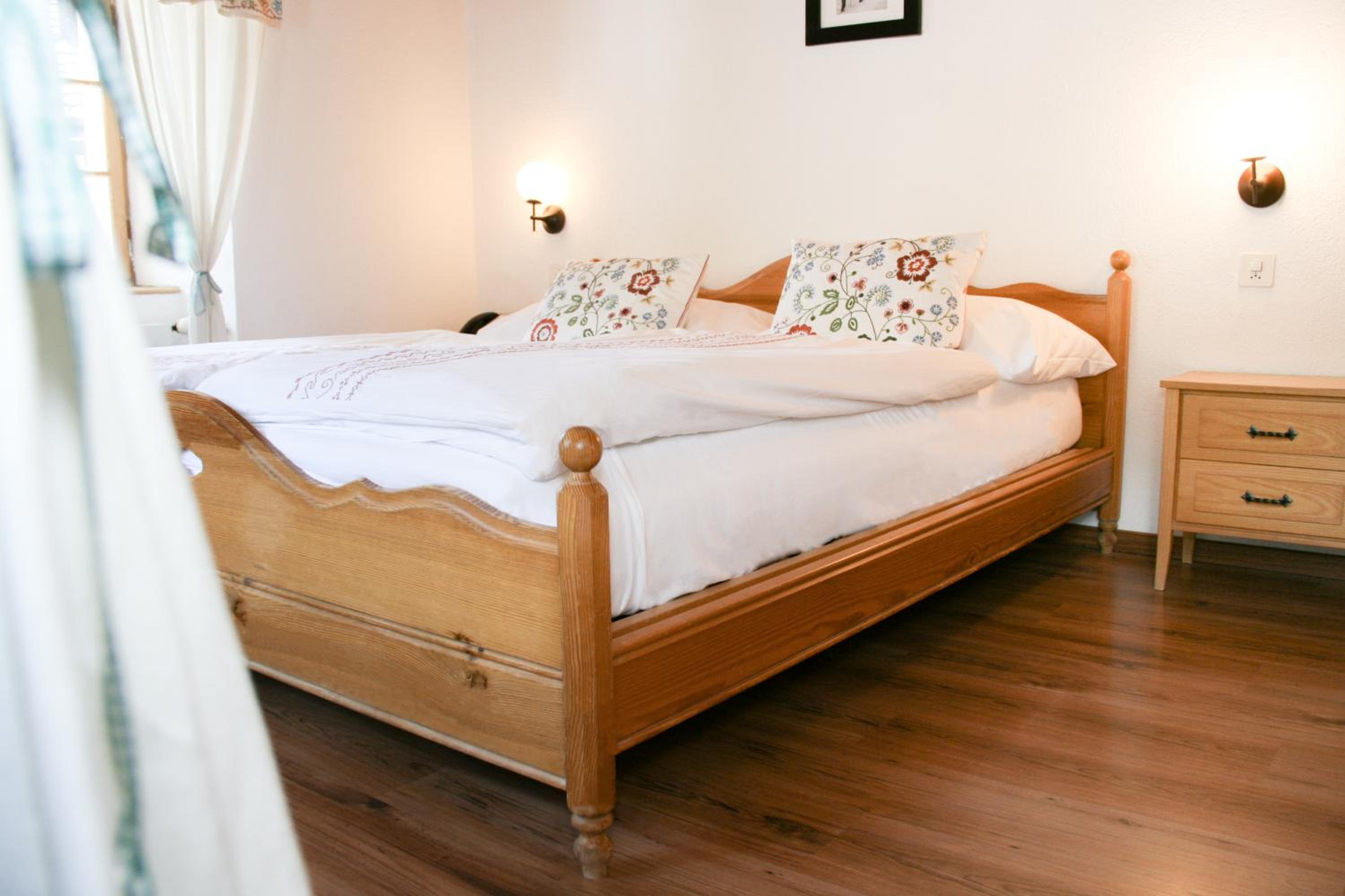 Small Double Room - Photo 1