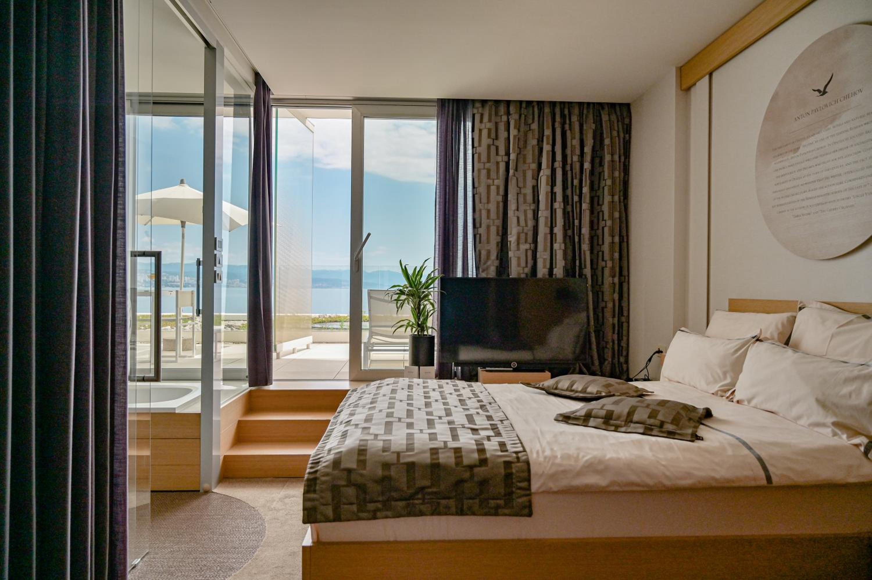 Small Double Room with Sea View