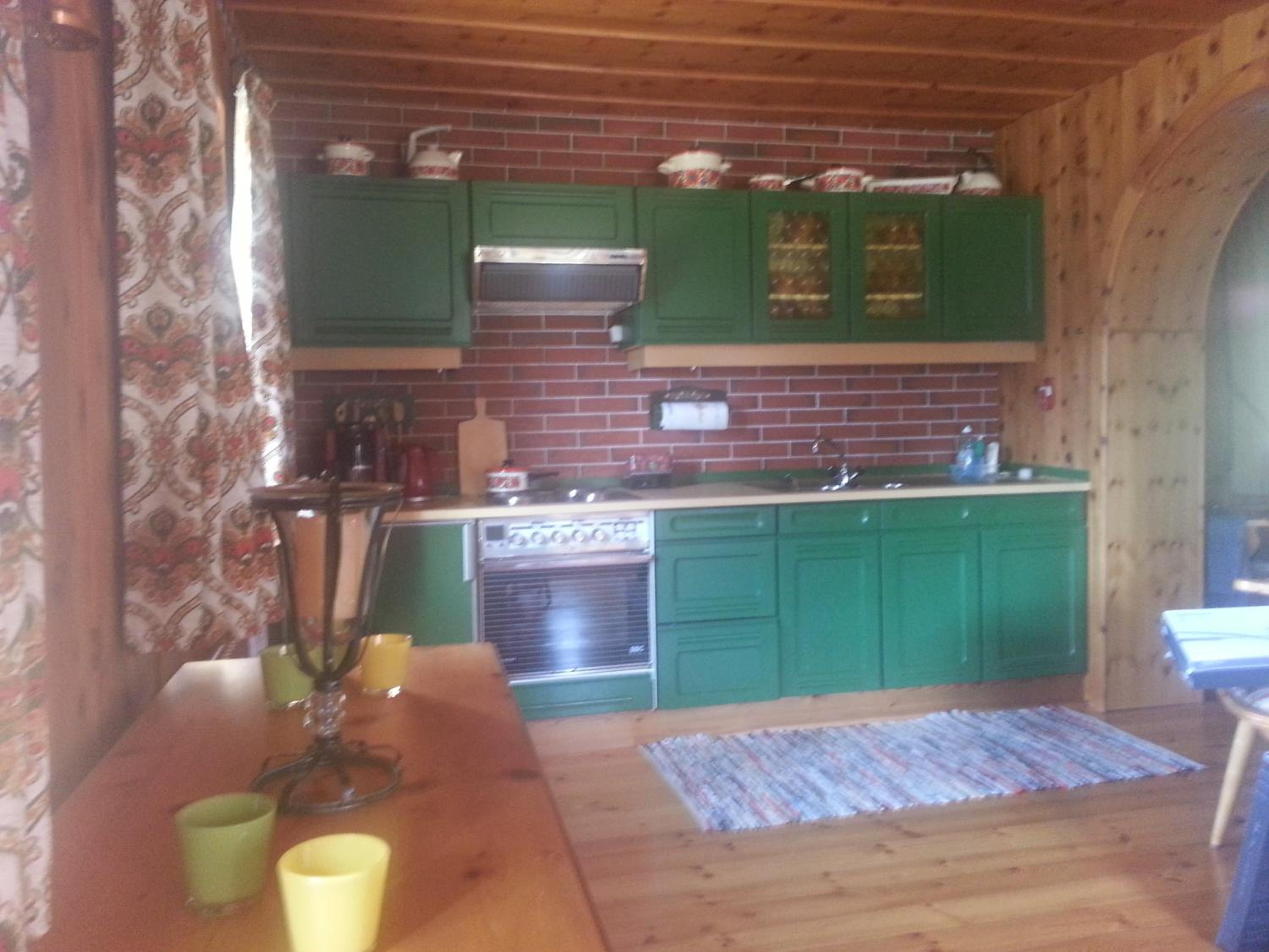 Three-Bedroom House photo 2