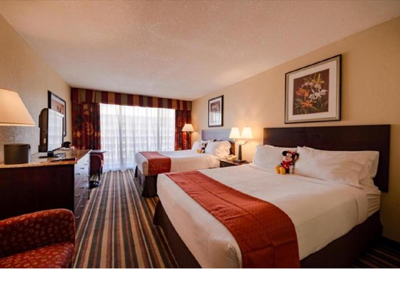 Standard Queen Room with Two Queen Beds