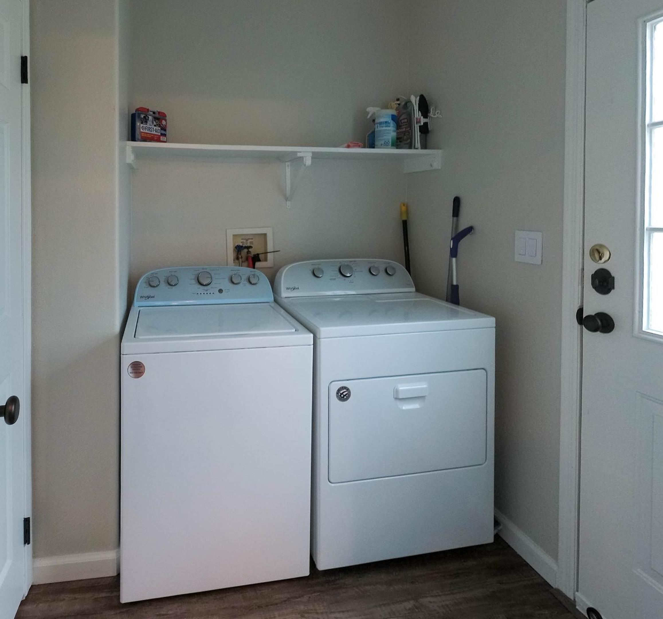Three-Bedroom House photo 2