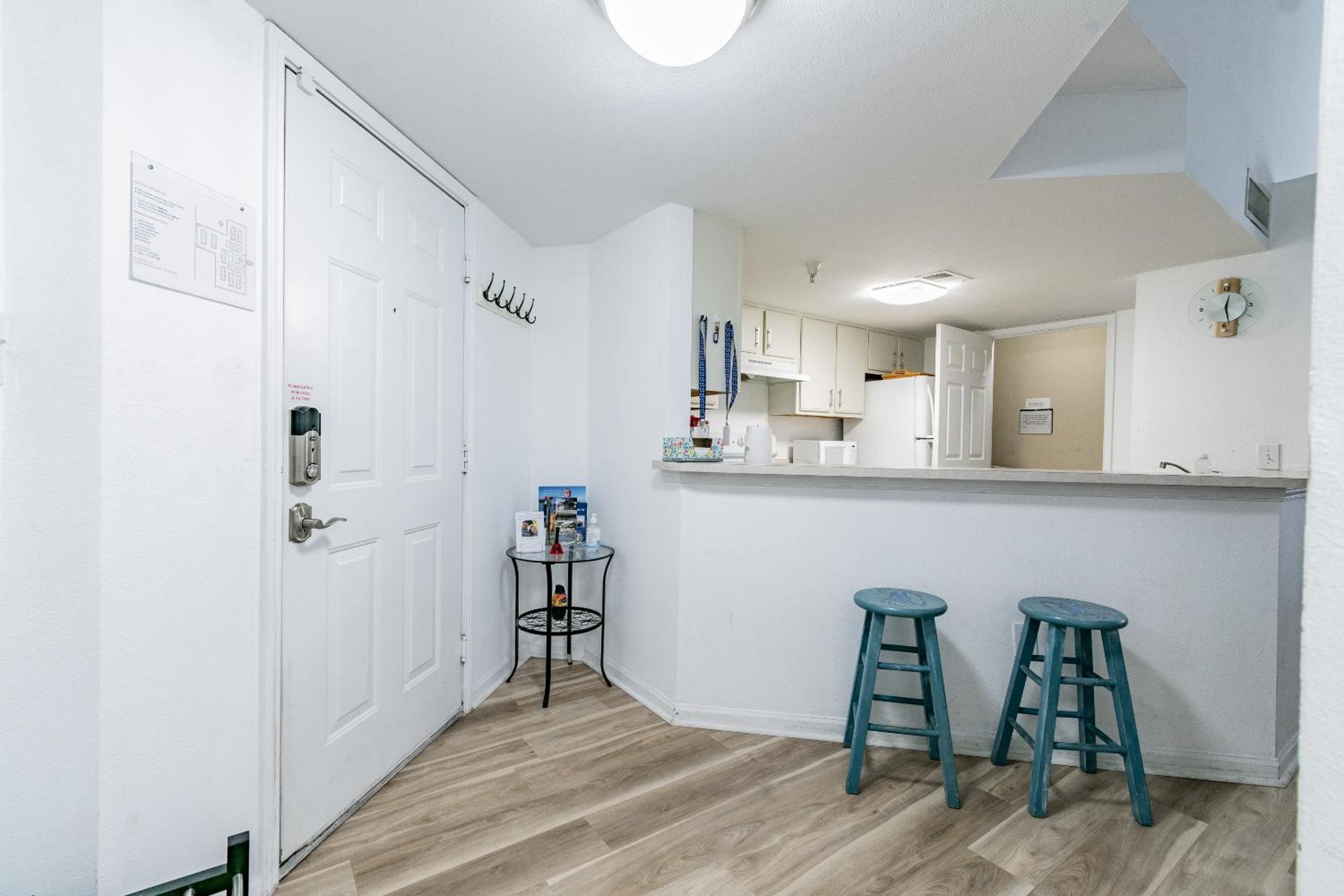 Apartment - Photo 20
