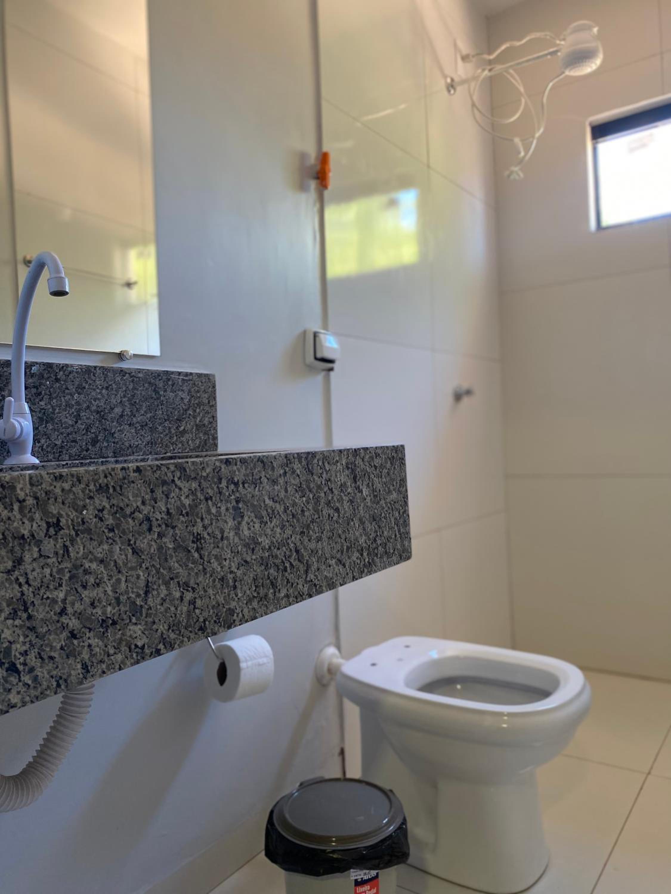 Standard Triple Room - Photo 2