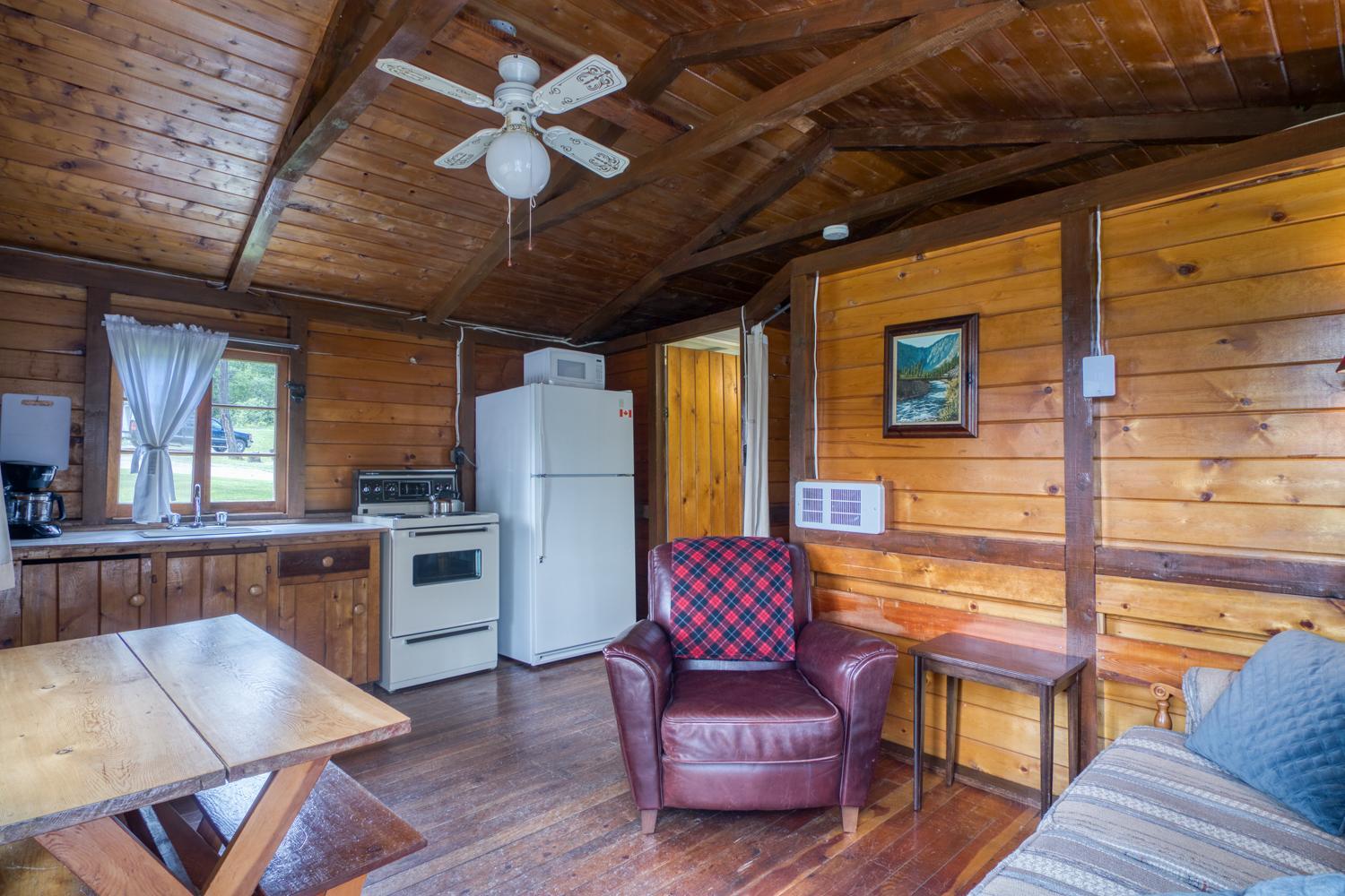 One-Bedroom Cottage - 3 photo 2