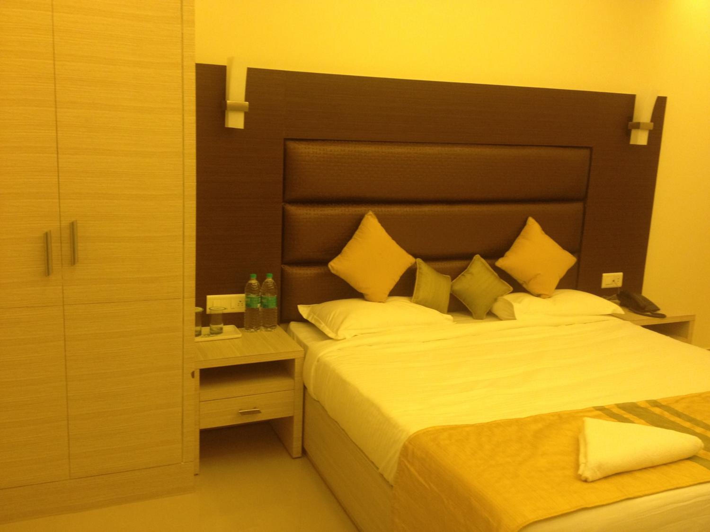 Deluxe Double Room photo 2