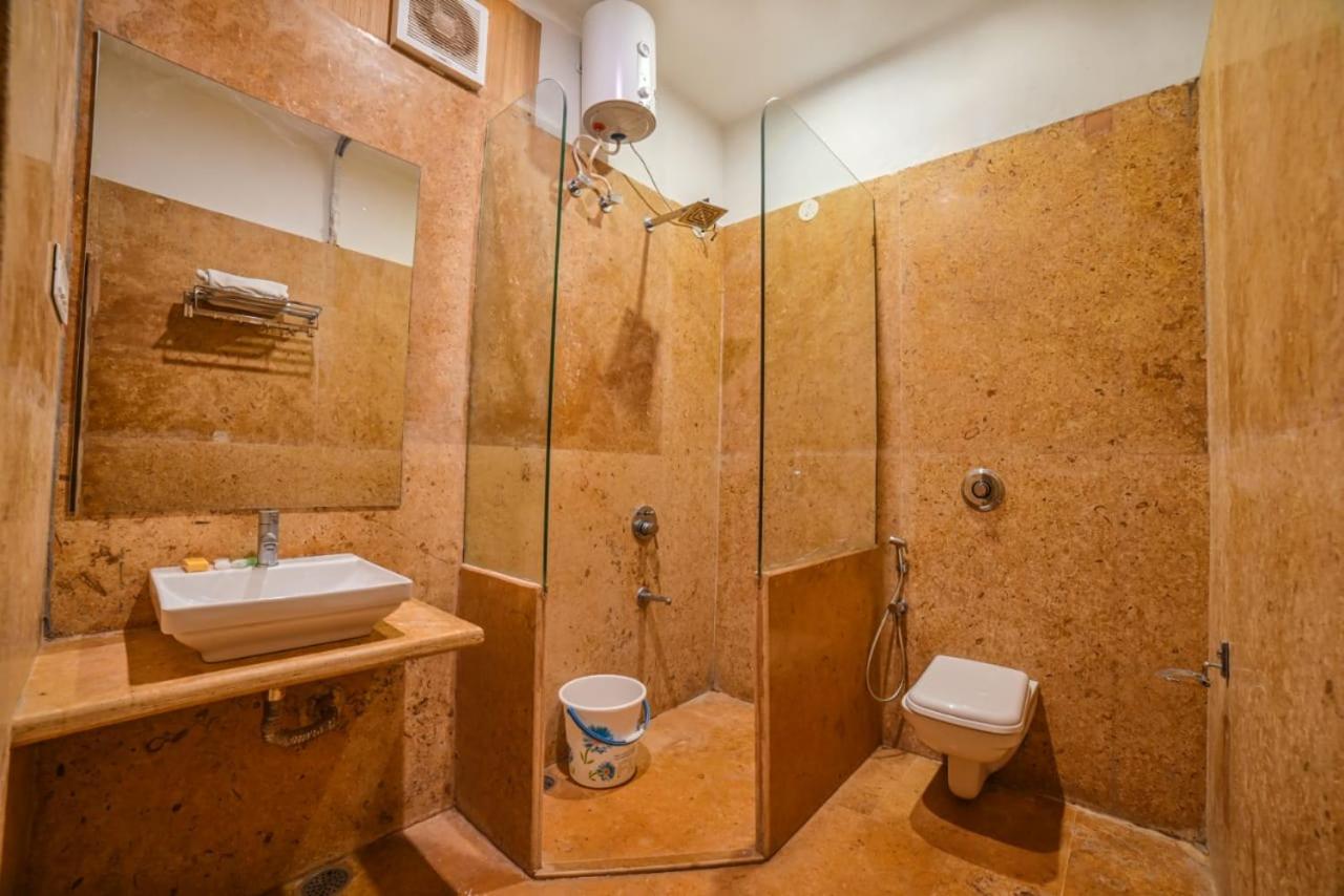 PATHIYAL SUITE photo 3