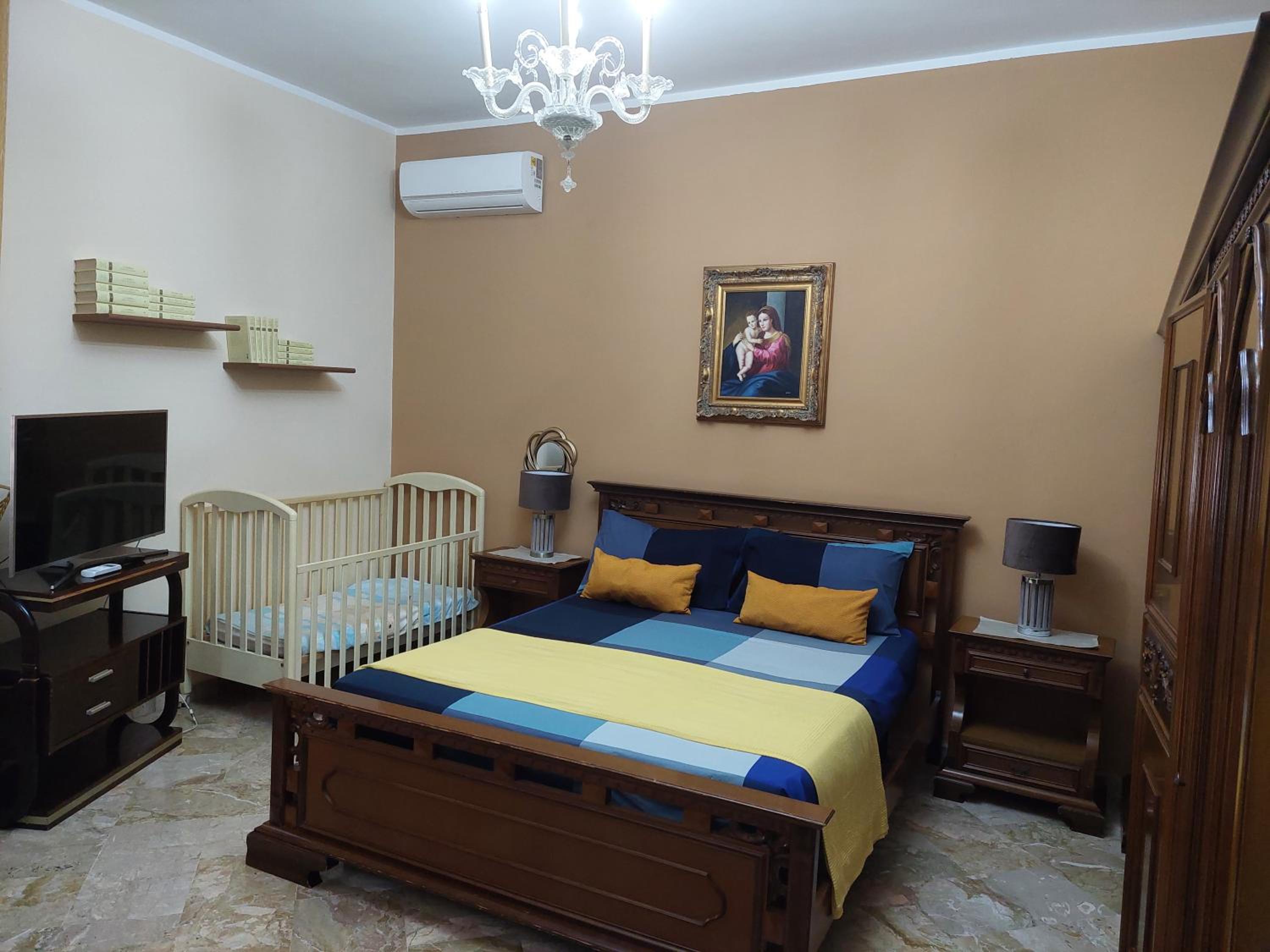 Quadruple Room with Private Bathroom photo 3