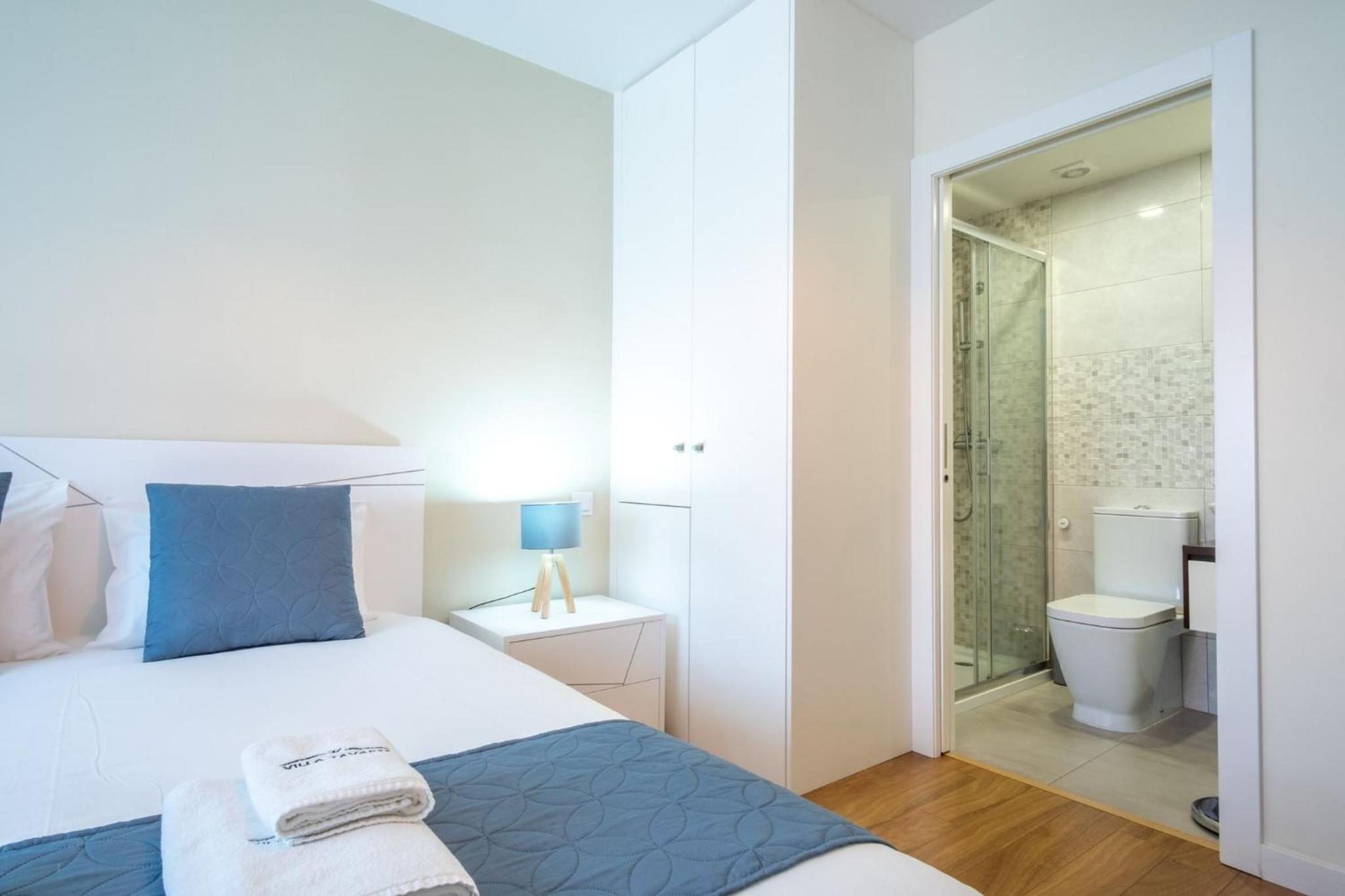 Double Room with Garden View - Photo 3