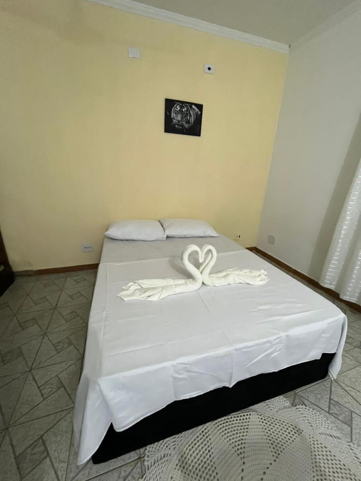 Large Double Or Twin Room photo 3
